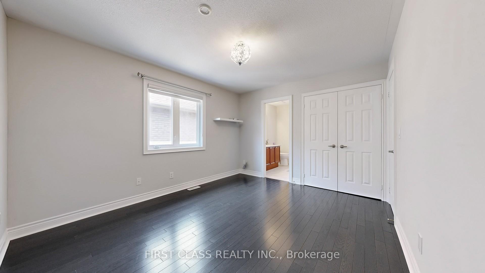 Photo 34 of 69 Weslock Crescent, Aurora, Bayview Northeast — HOMEH