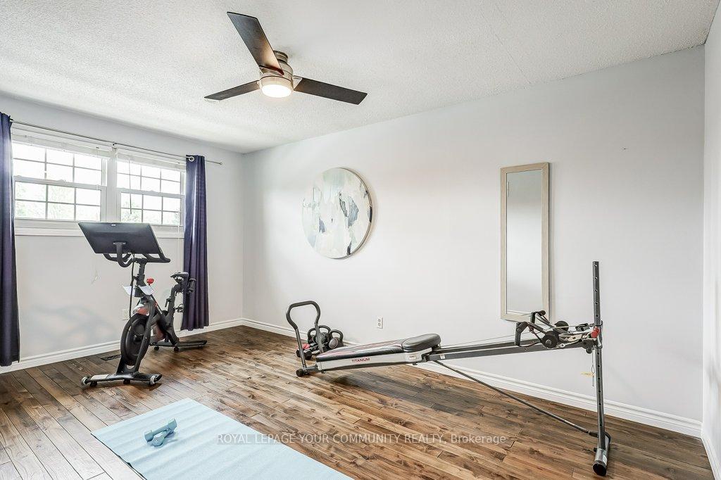 Photo 16 of 44 Canadian Oaks Drive, Whitby, Blue Grass Meadows — HOMEH