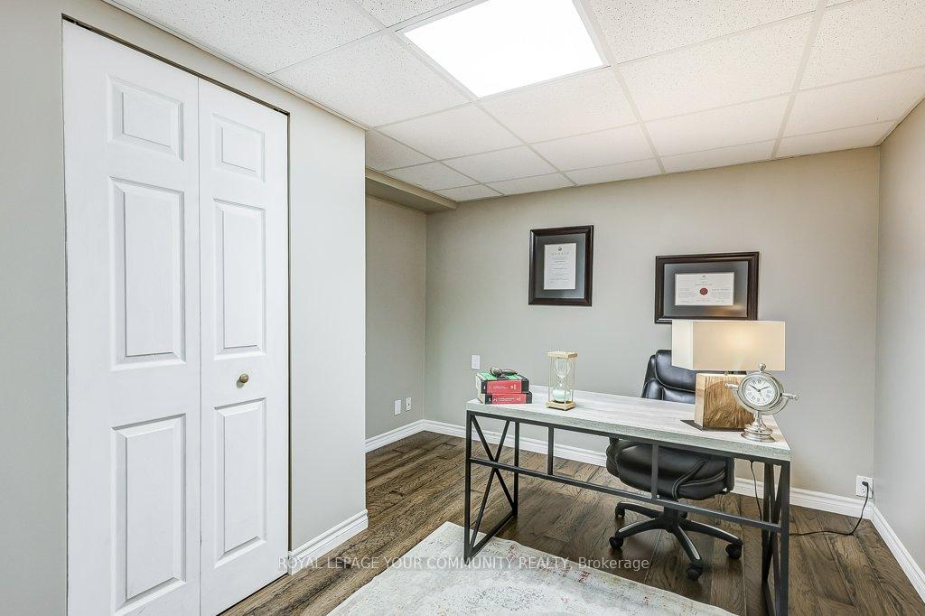 Photo 20 of 44 Canadian Oaks Drive, Whitby, Blue Grass Meadows — HOMEH