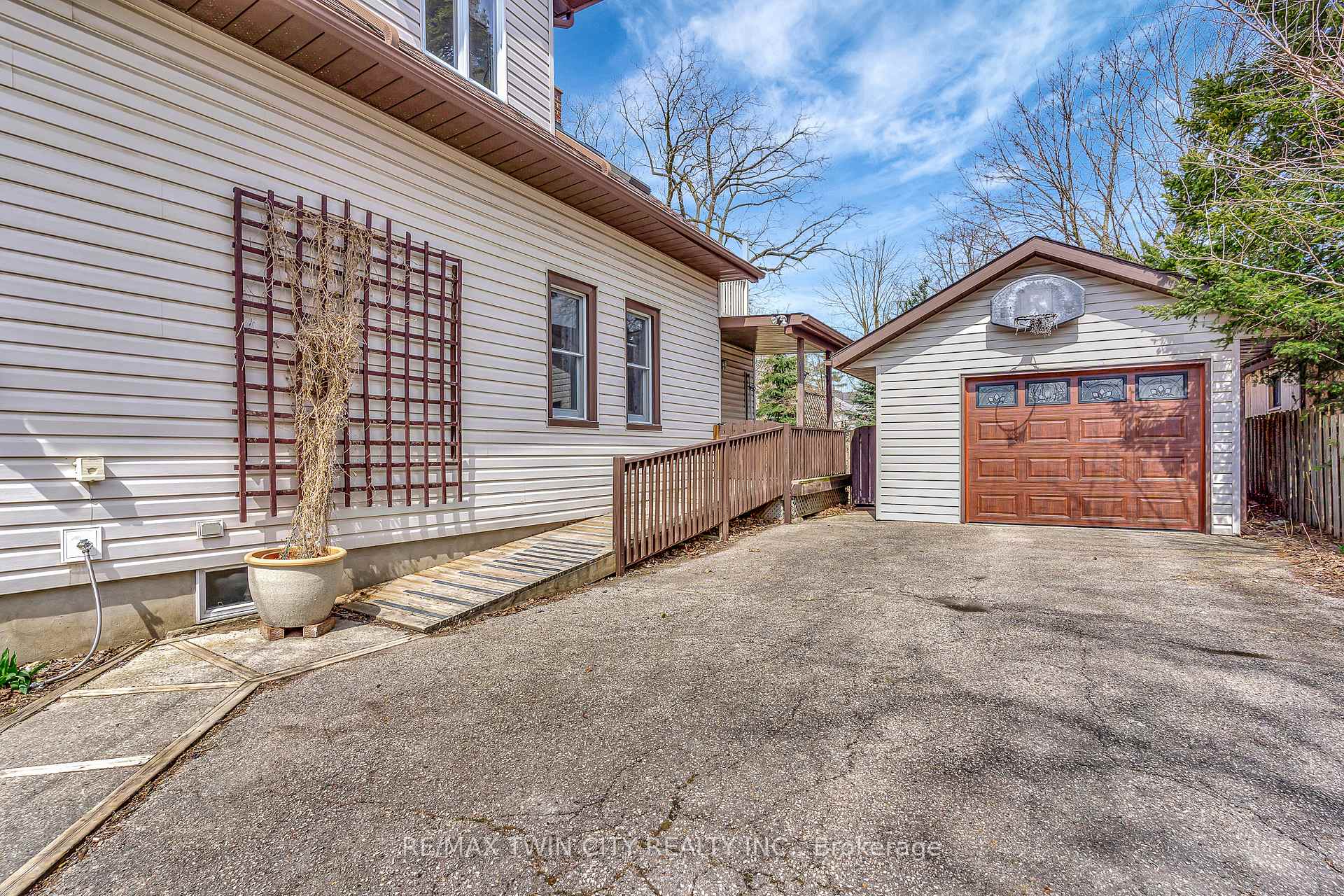 Photo 2 of 178 Herbert Street, Waterloo — HOMEH