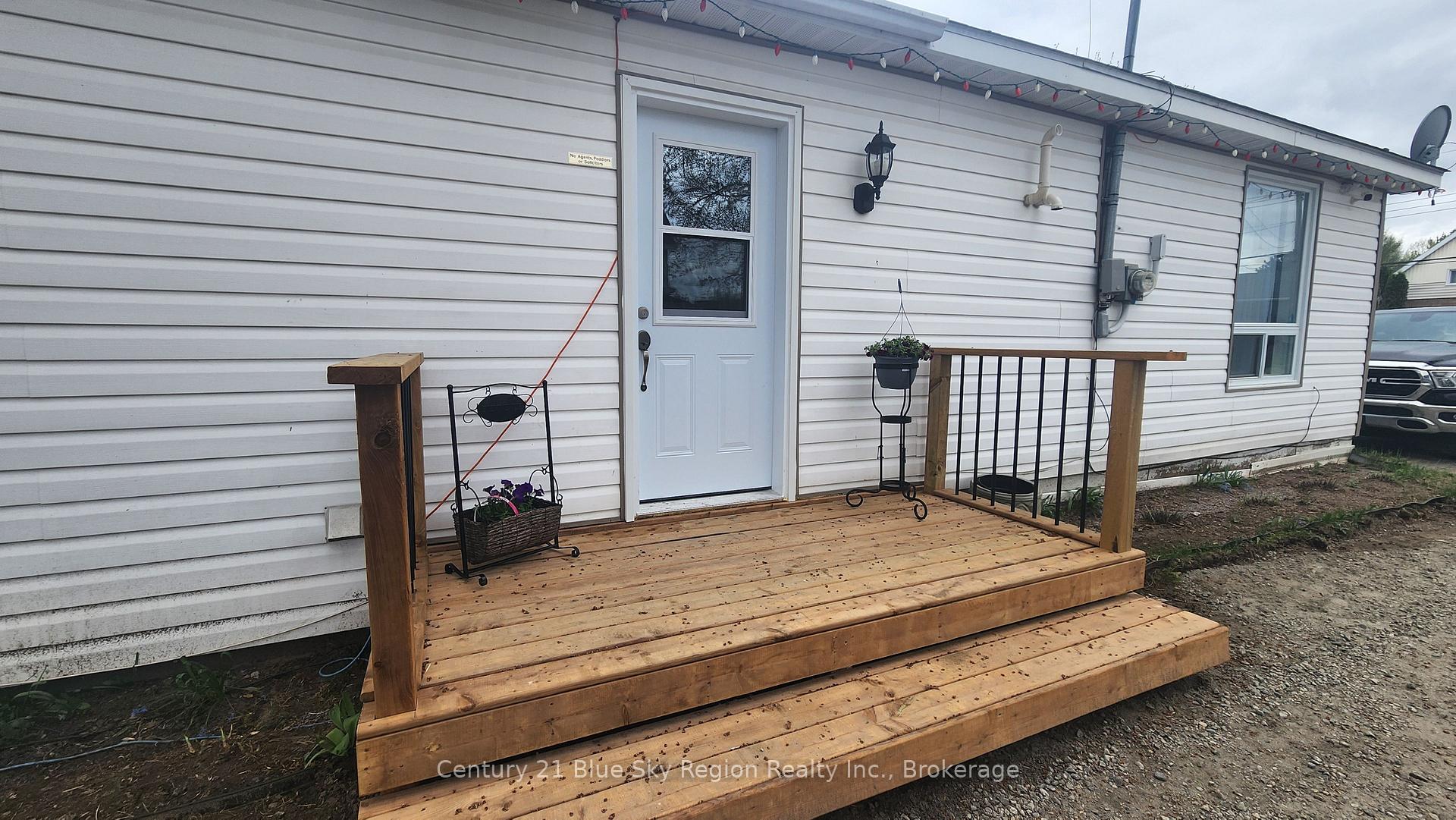 Photo 4 of 356 Nipissing Street, West Nipissing, Sturgeon Falls — HOMEH
