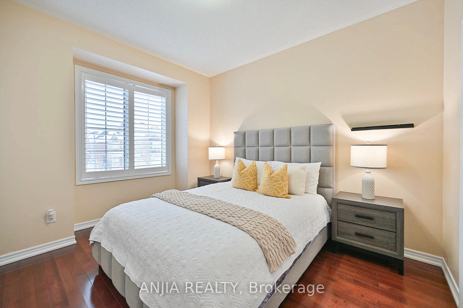 Photo 28 of 65 William Bartlett Drive, Markham, Berczy — HOMEH