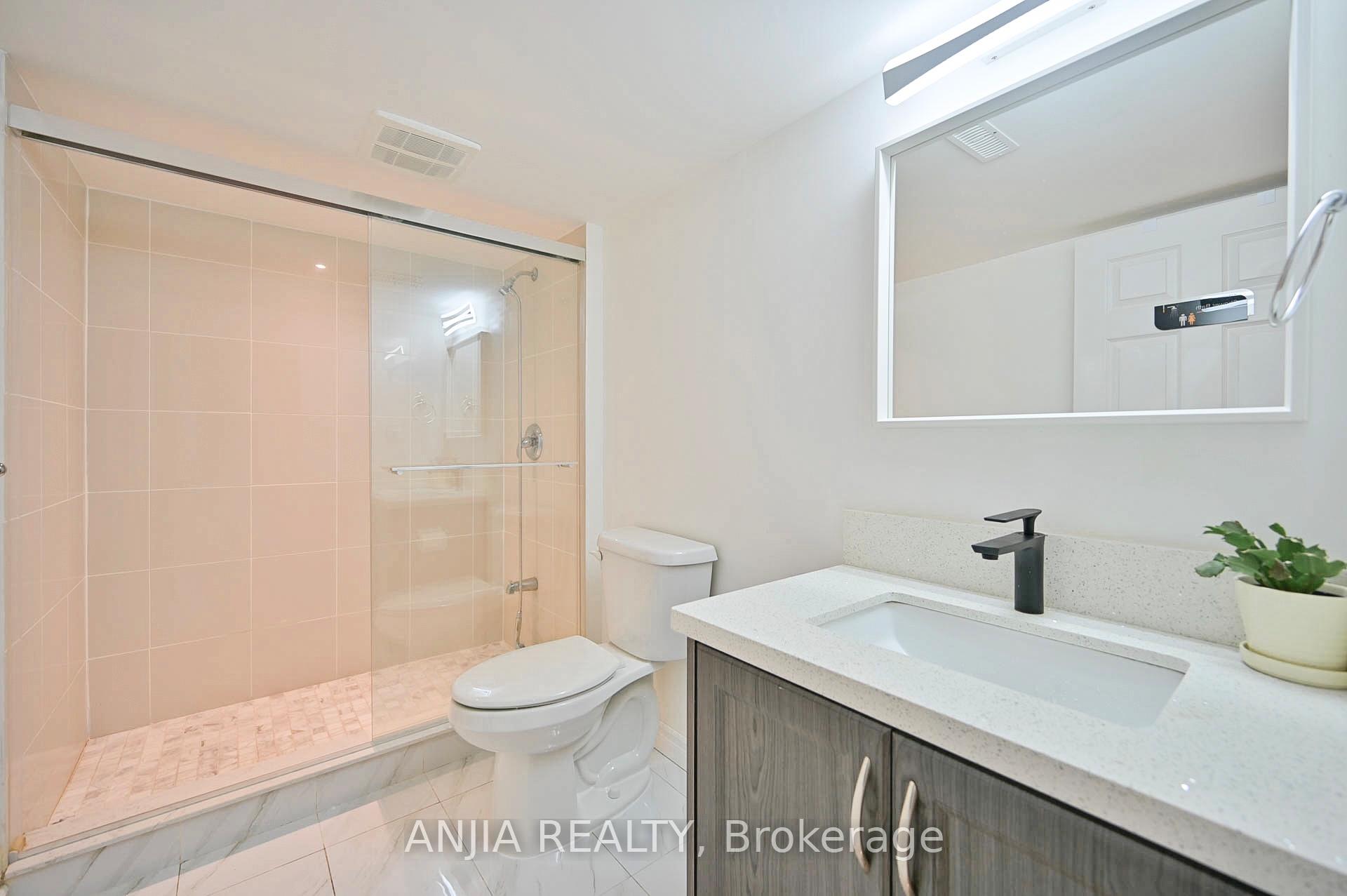 Photo 37 of 65 William Bartlett Drive, Markham, Berczy — HOMEH