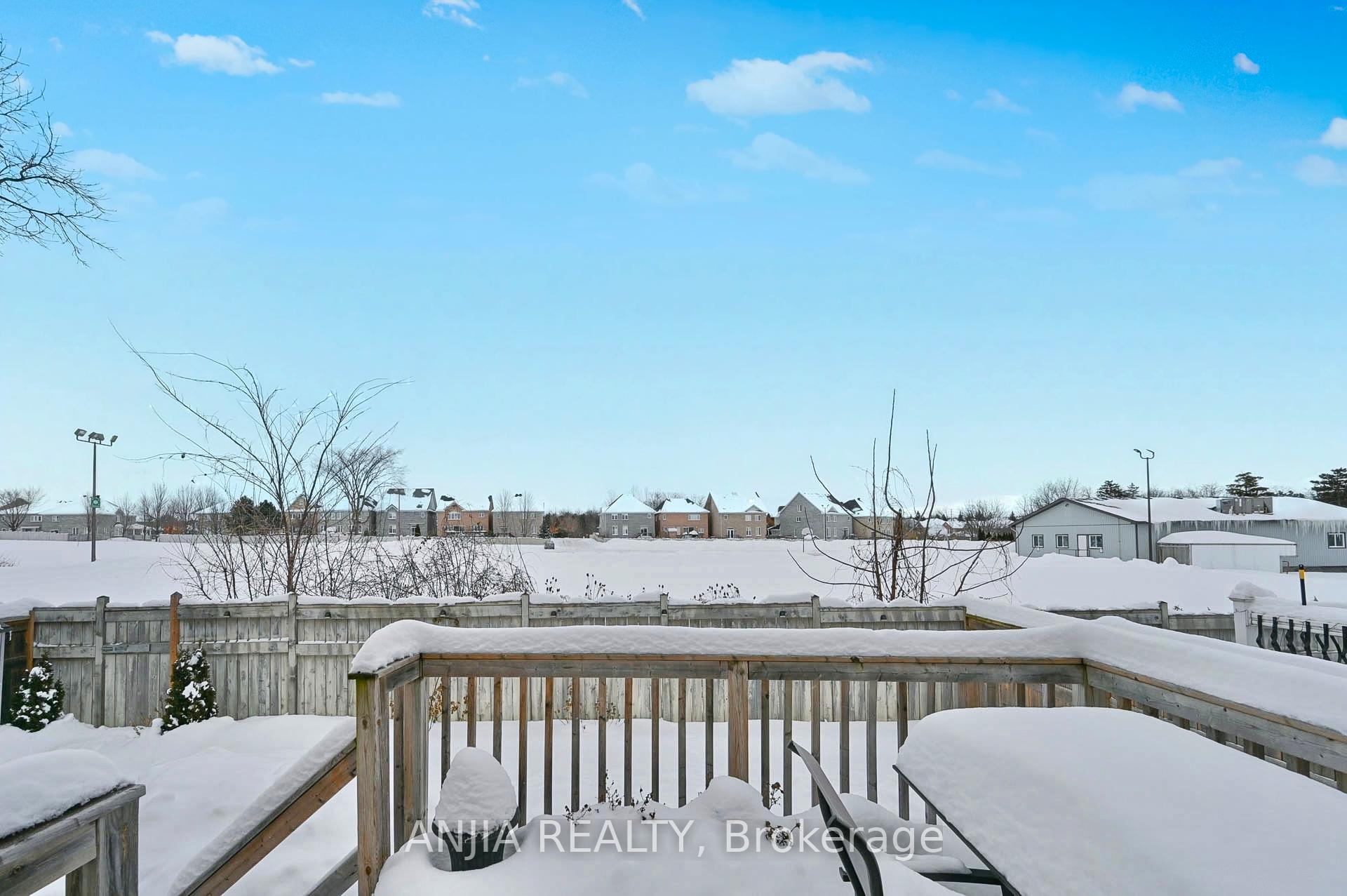 Photo 40 of 65 William Bartlett Drive, Markham, Berczy — HOMEH