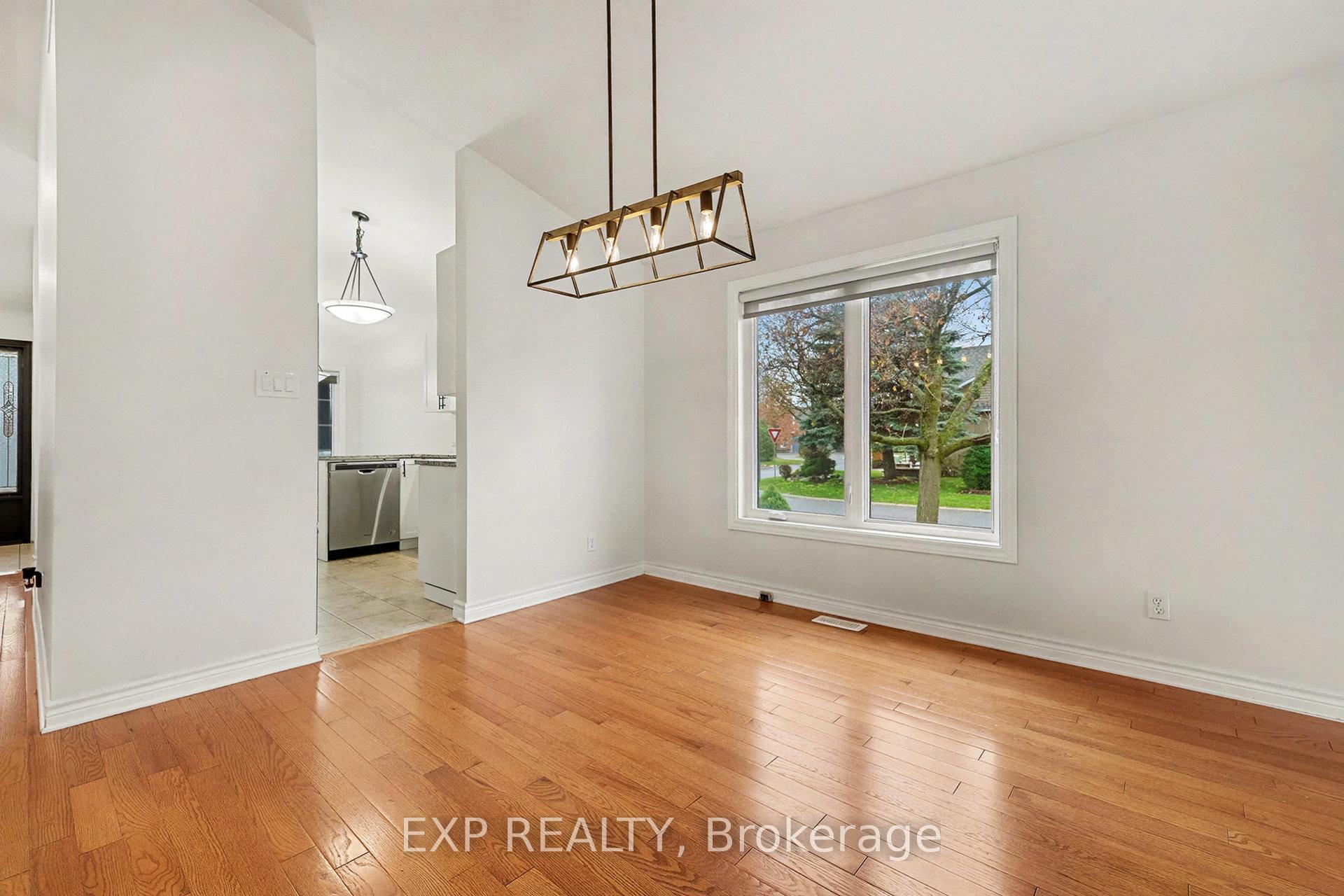 Photo 18 of 17 Windchime Crescent, Ottawa, Barrhaven East — HOMEH