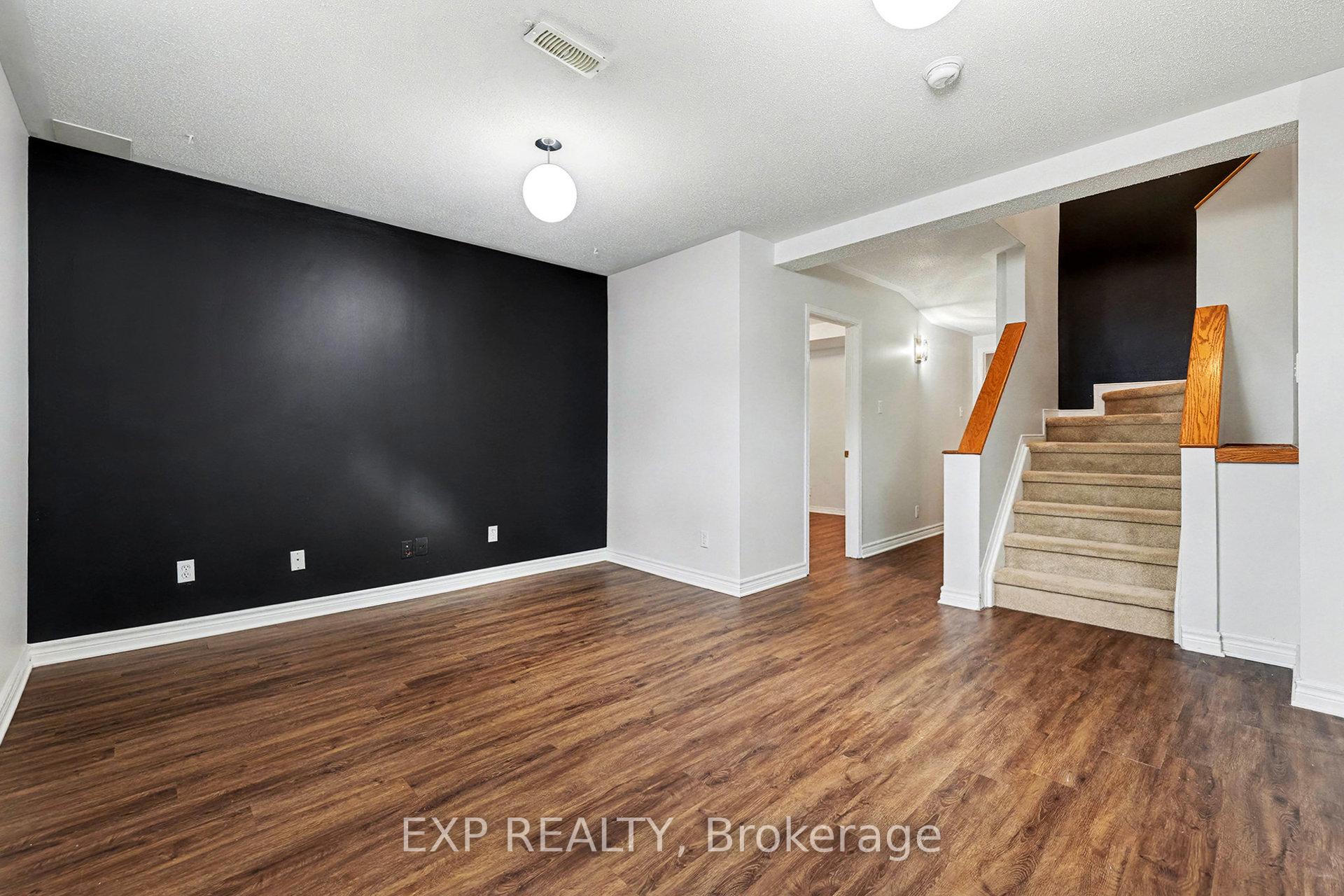 Photo 24 of 17 Windchime Crescent, Ottawa, Barrhaven East — HOMEH