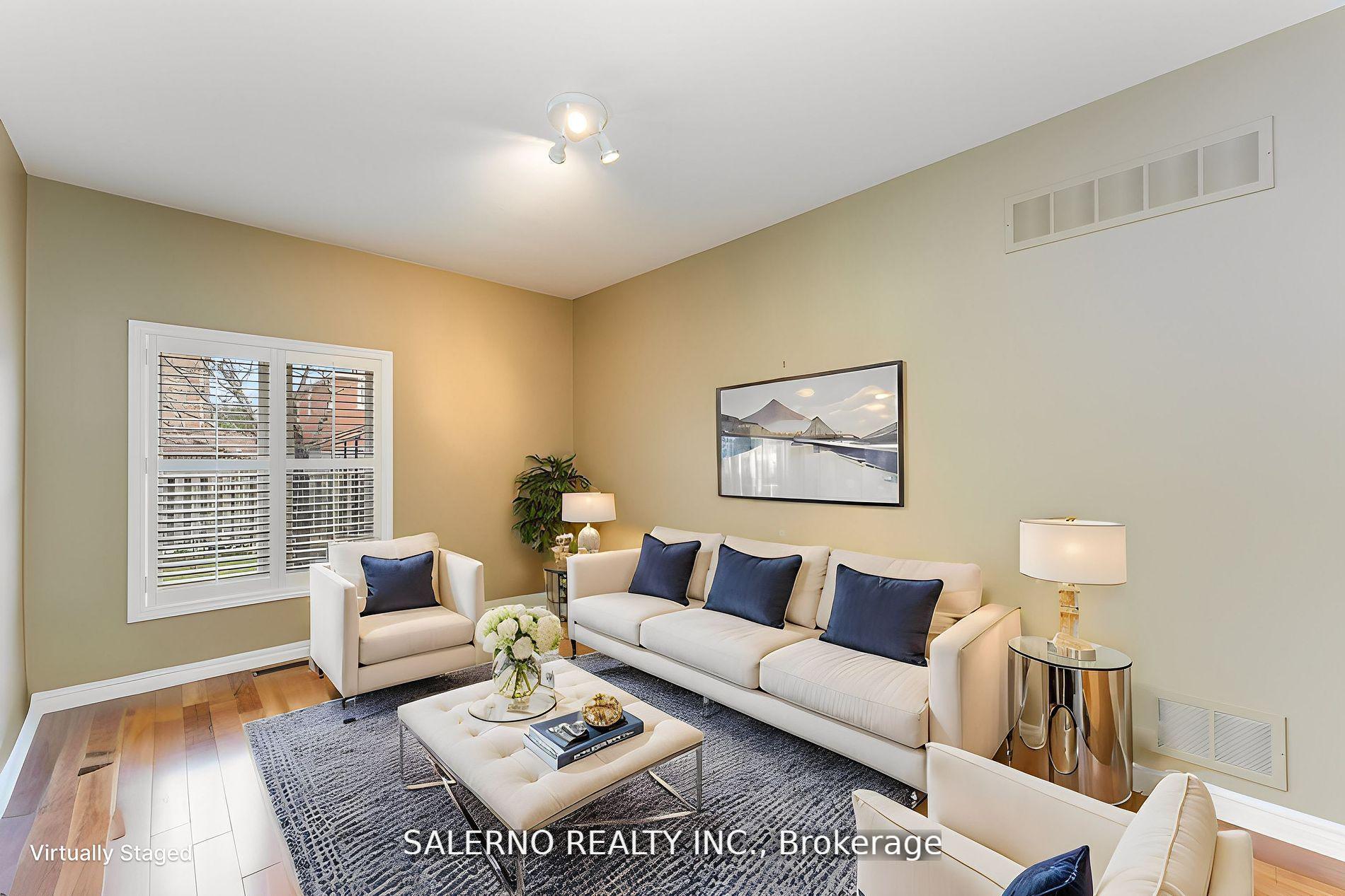 Photo 17 of 25 Lockheed Avenue, Vaughan, Maple — HOMEH