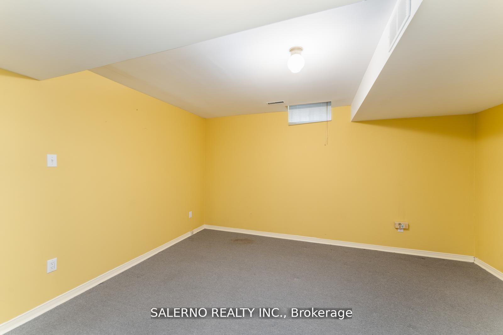 Photo 31 of 25 Lockheed Avenue, Vaughan, Maple — HOMEH