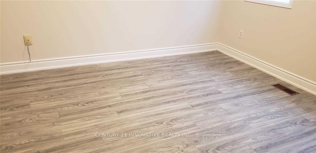 Photo 14 of Unit Upper, 32 Yellowood Circle, Vaughan, Patterson — HOMEH