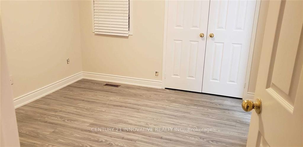 Photo 20 of Unit Upper, 32 Yellowood Circle, Vaughan, Patterson — HOMEH