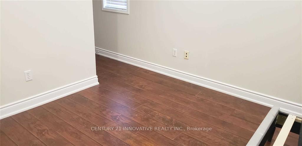 Photo 22 of Unit Upper, 32 Yellowood Circle, Vaughan, Patterson — HOMEH