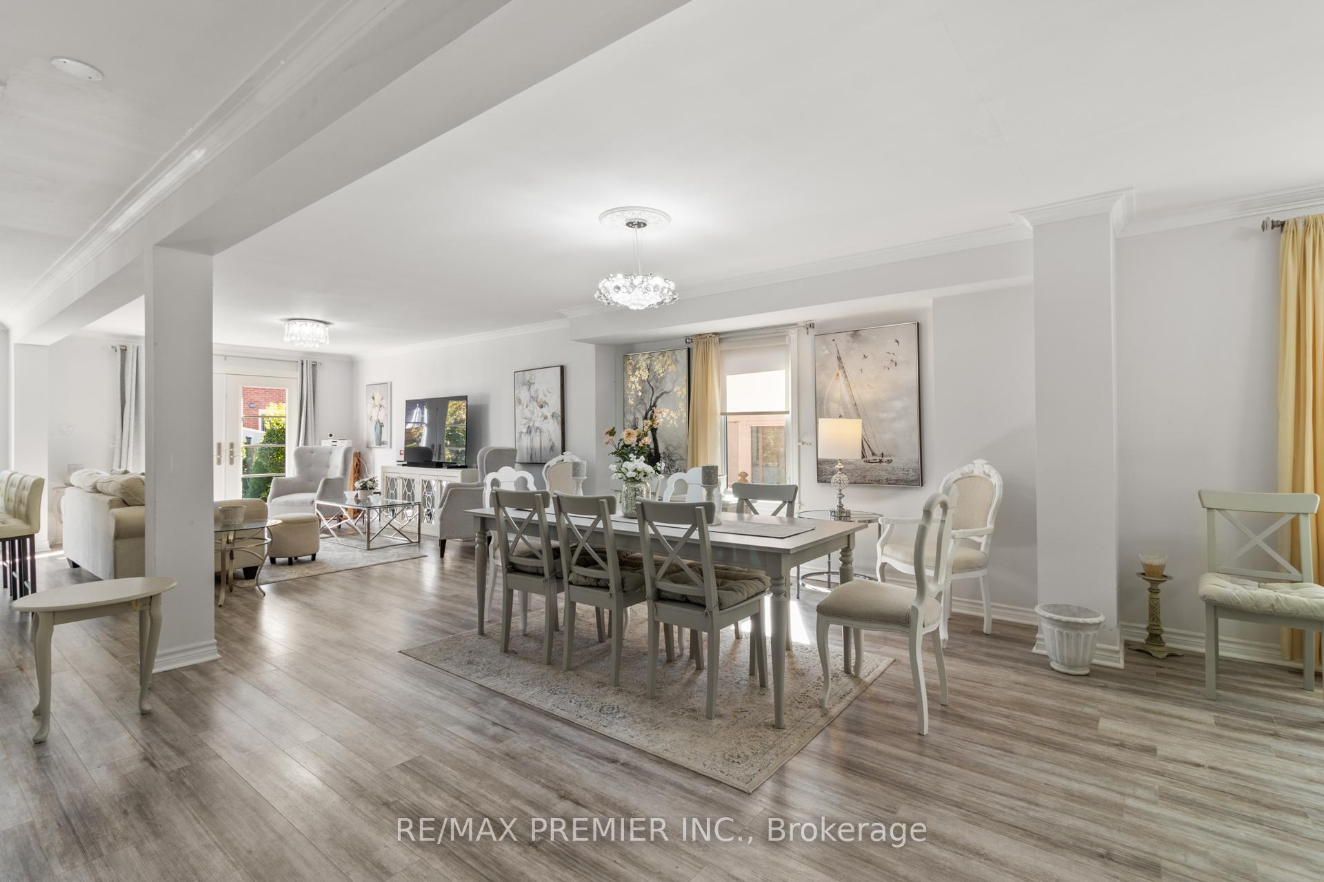 Photo 11 of 91 Misty Meadow Drive, Vaughan, East Woodbridge — HOMEH