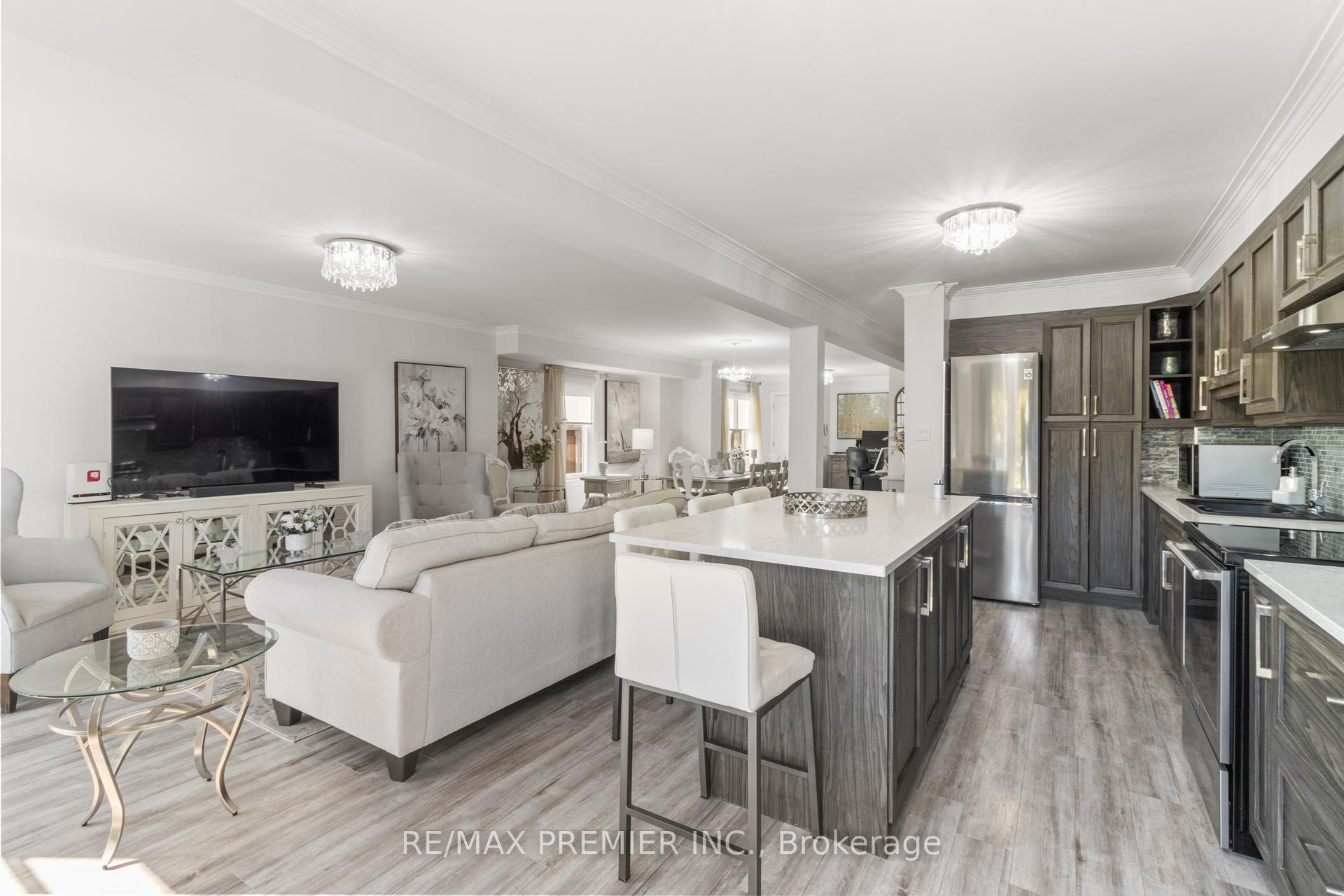 Photo 14 of 91 Misty Meadow Drive, Vaughan, East Woodbridge — HOMEH