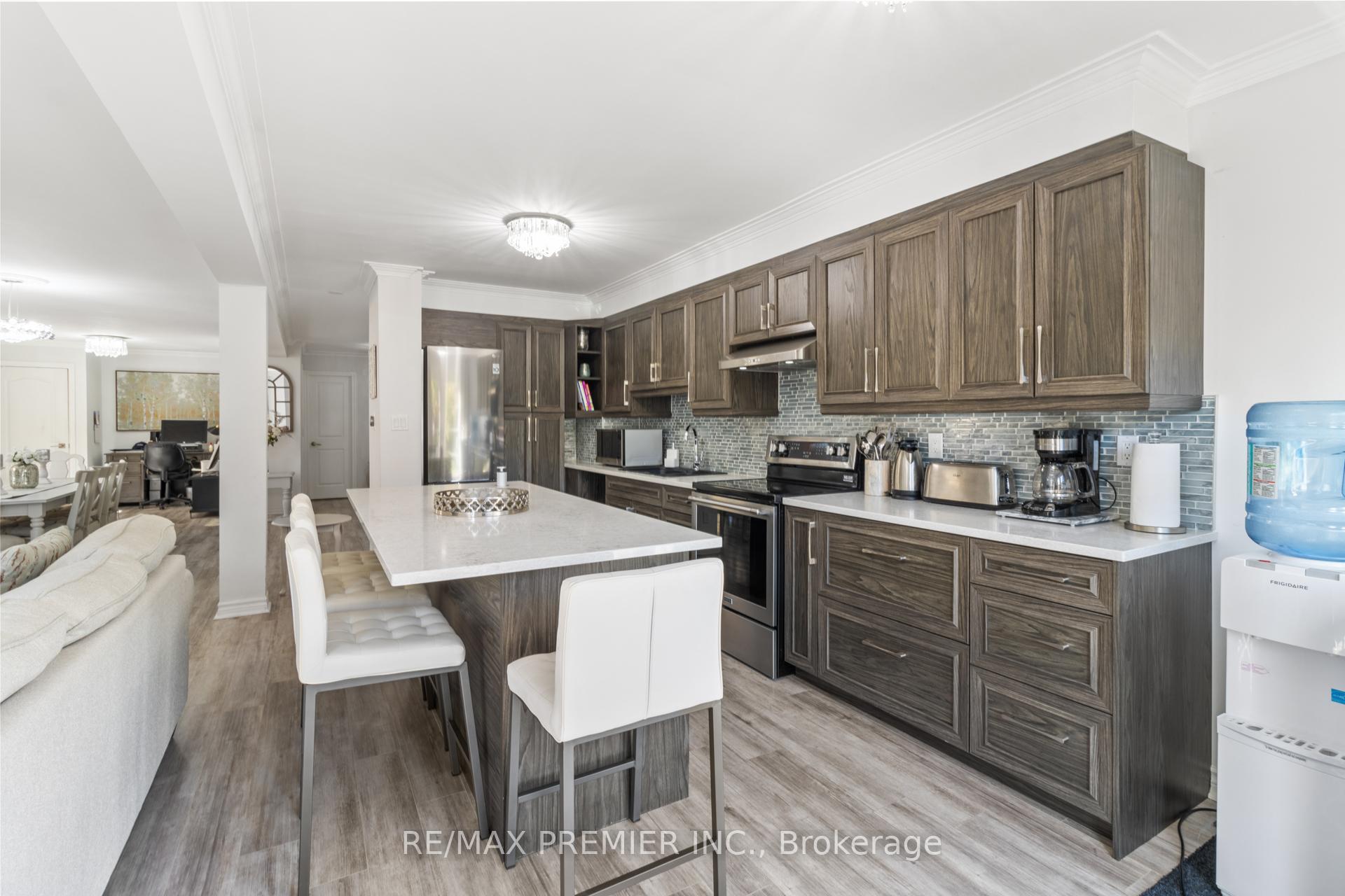 Photo 15 of 91 Misty Meadow Drive, Vaughan, East Woodbridge — HOMEH