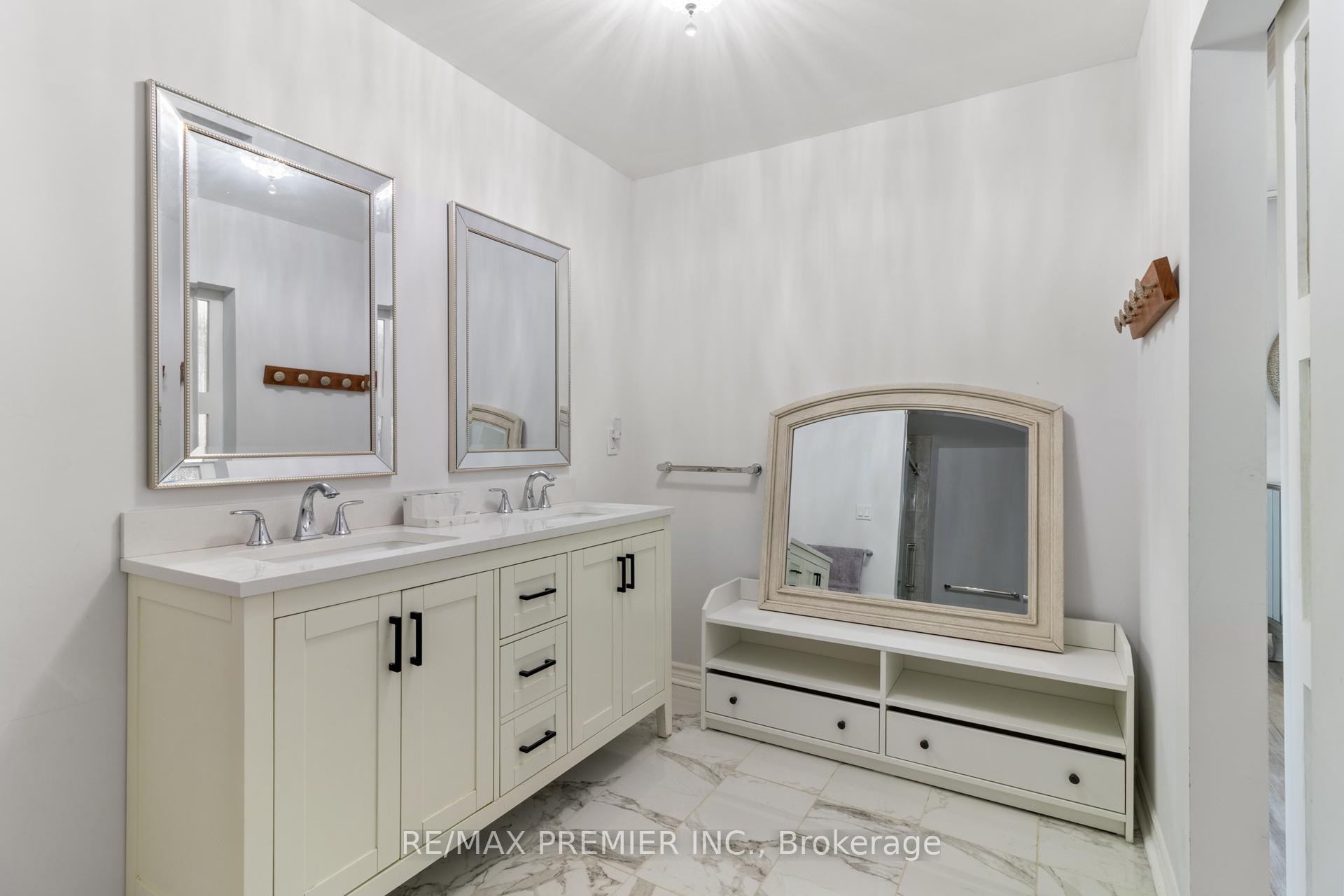 Photo 22 of 91 Misty Meadow Drive, Vaughan, East Woodbridge — HOMEH