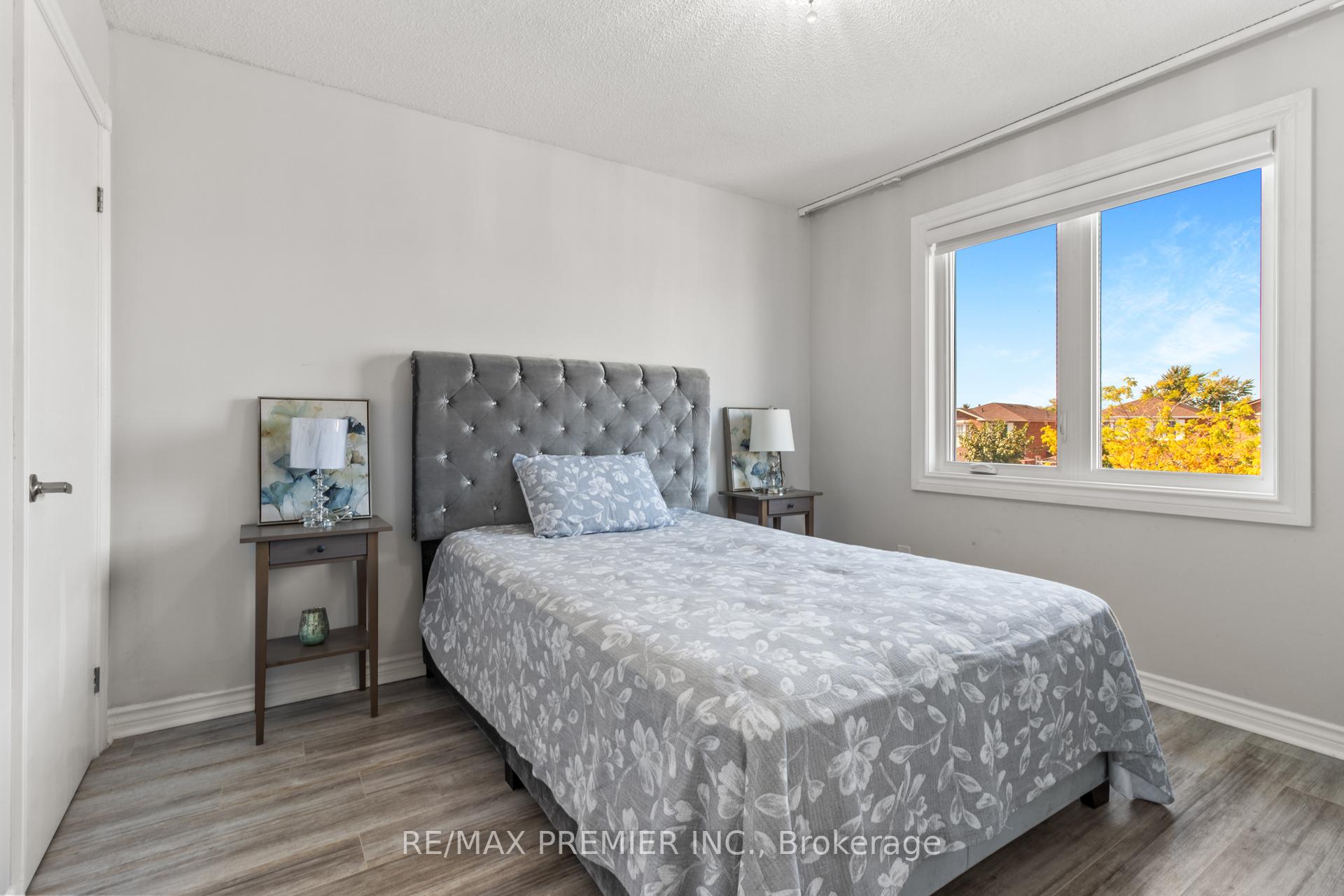 Photo 28 of 91 Misty Meadow Drive, Vaughan, East Woodbridge — HOMEH