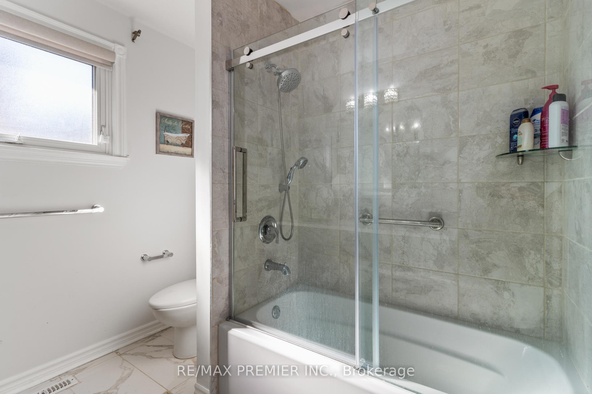 Photo 31 of 91 Misty Meadow Drive, Vaughan, East Woodbridge — HOMEH