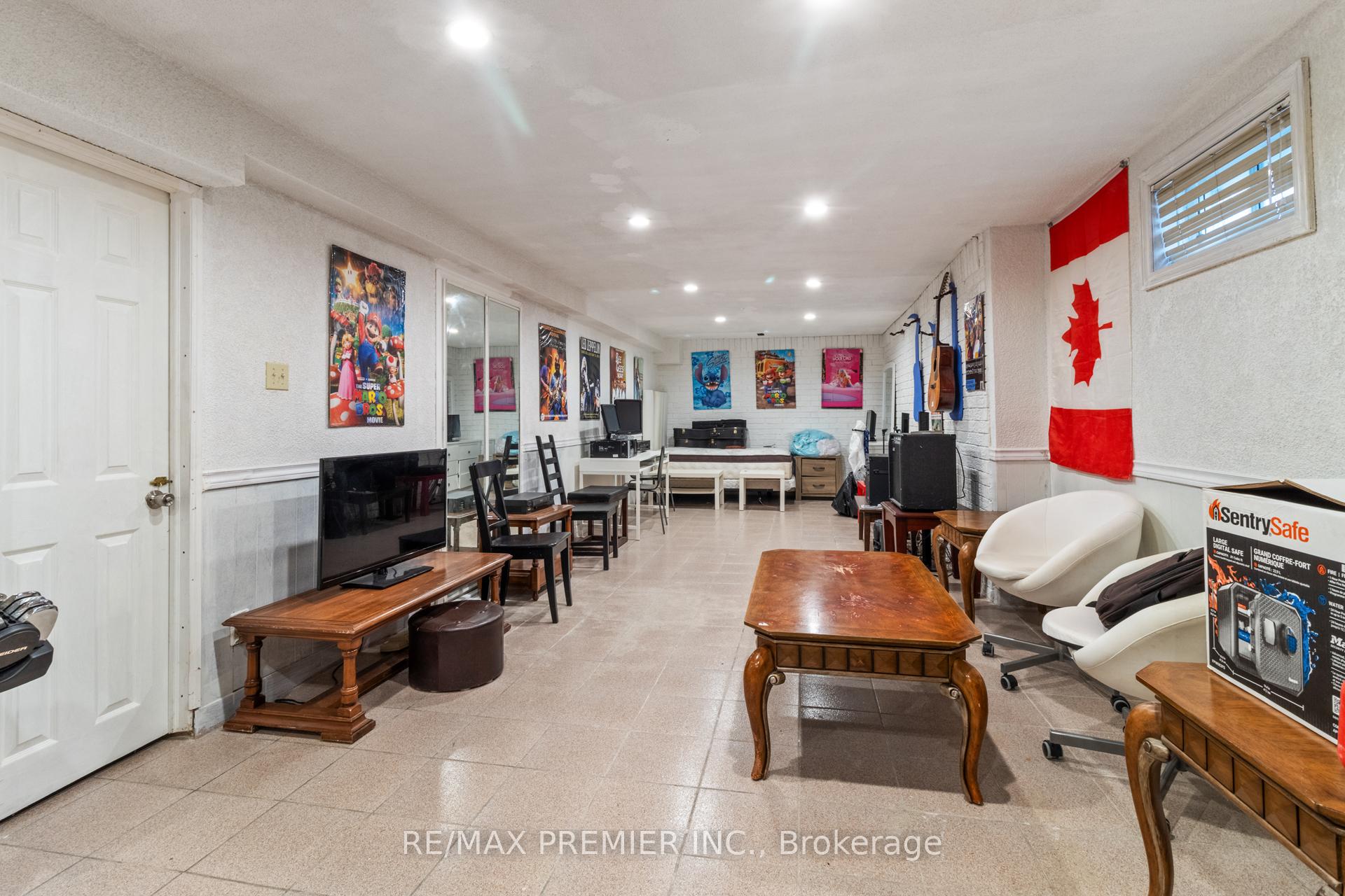 Photo 37 of 91 Misty Meadow Drive, Vaughan, East Woodbridge — HOMEH