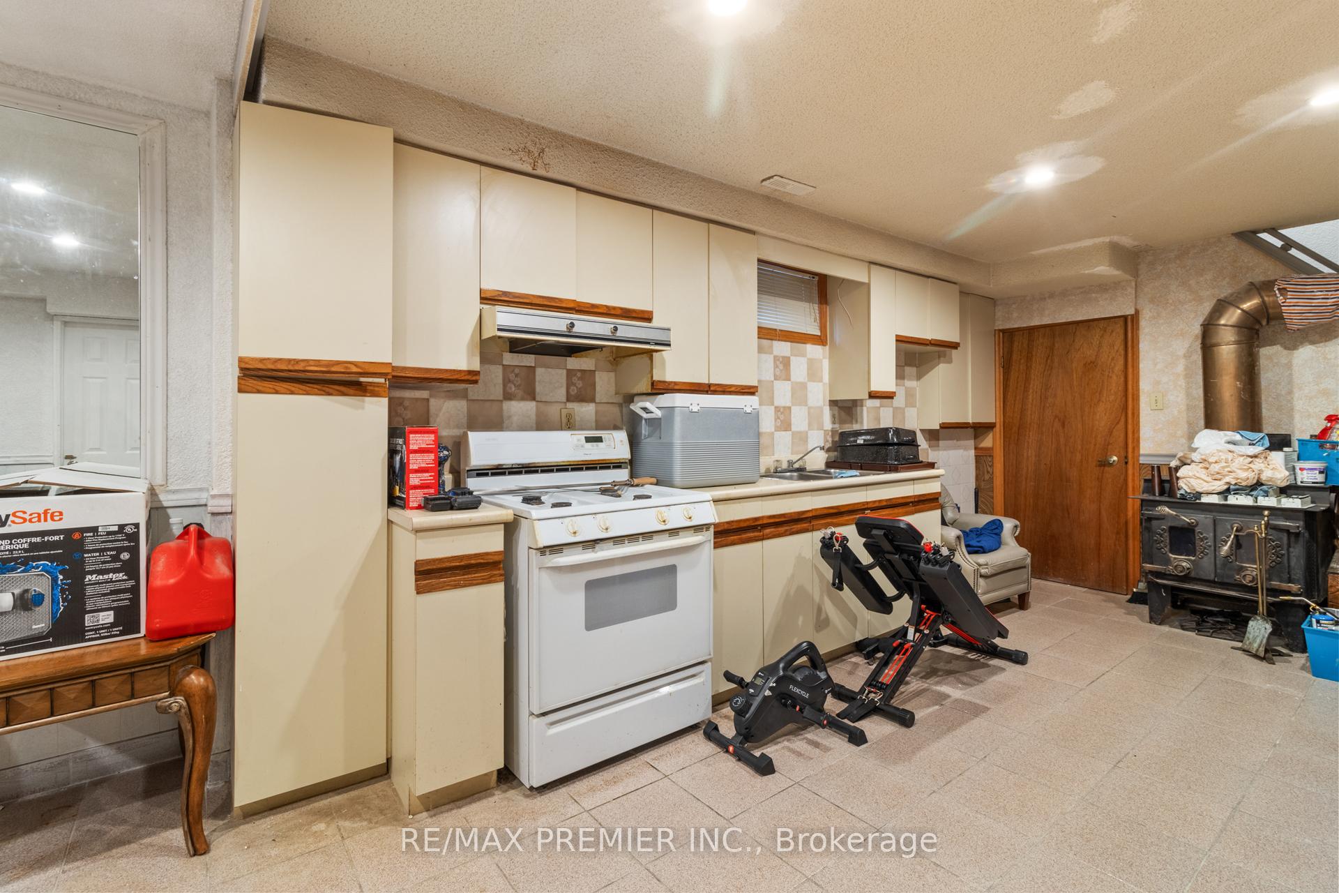 Photo 39 of 91 Misty Meadow Drive, Vaughan, East Woodbridge — HOMEH