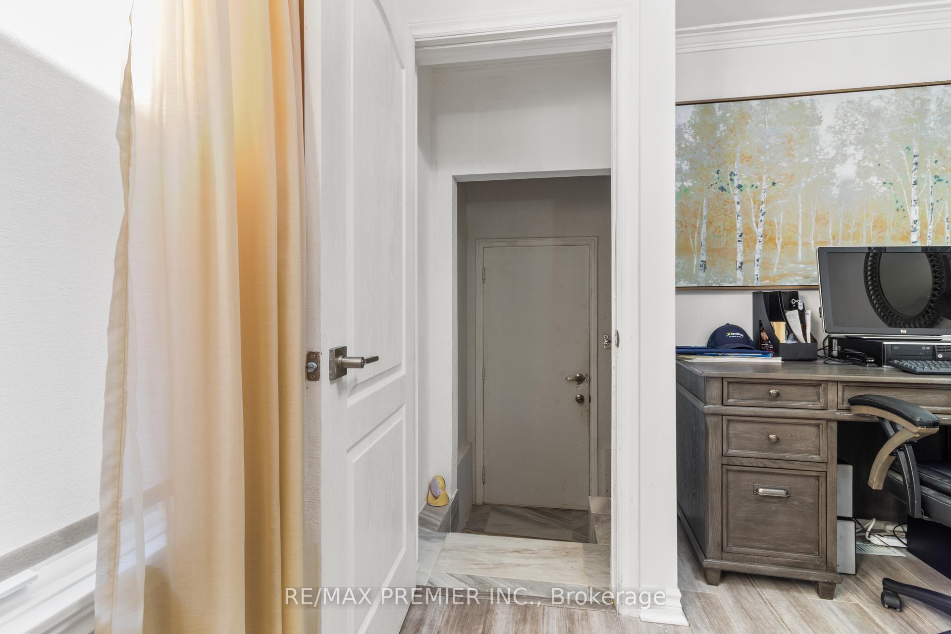 Photo 41 of 91 Misty Meadow Drive, Vaughan, East Woodbridge — HOMEH