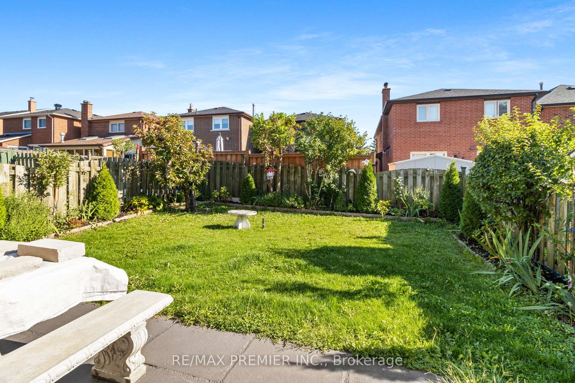 Photo 43 of 91 Misty Meadow Drive, Vaughan, East Woodbridge — HOMEH