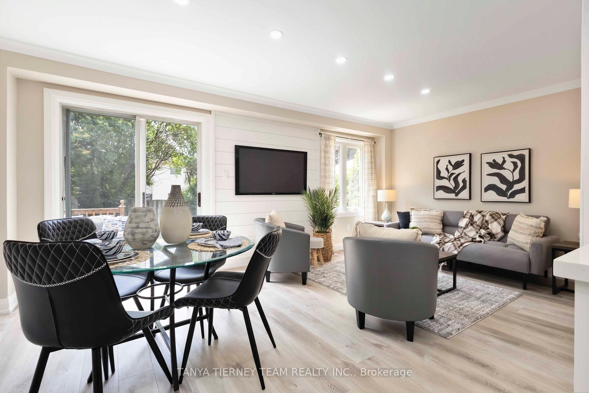 Photo 14 of 100 Zachary Place, Whitby, Brooklin — HOMEH