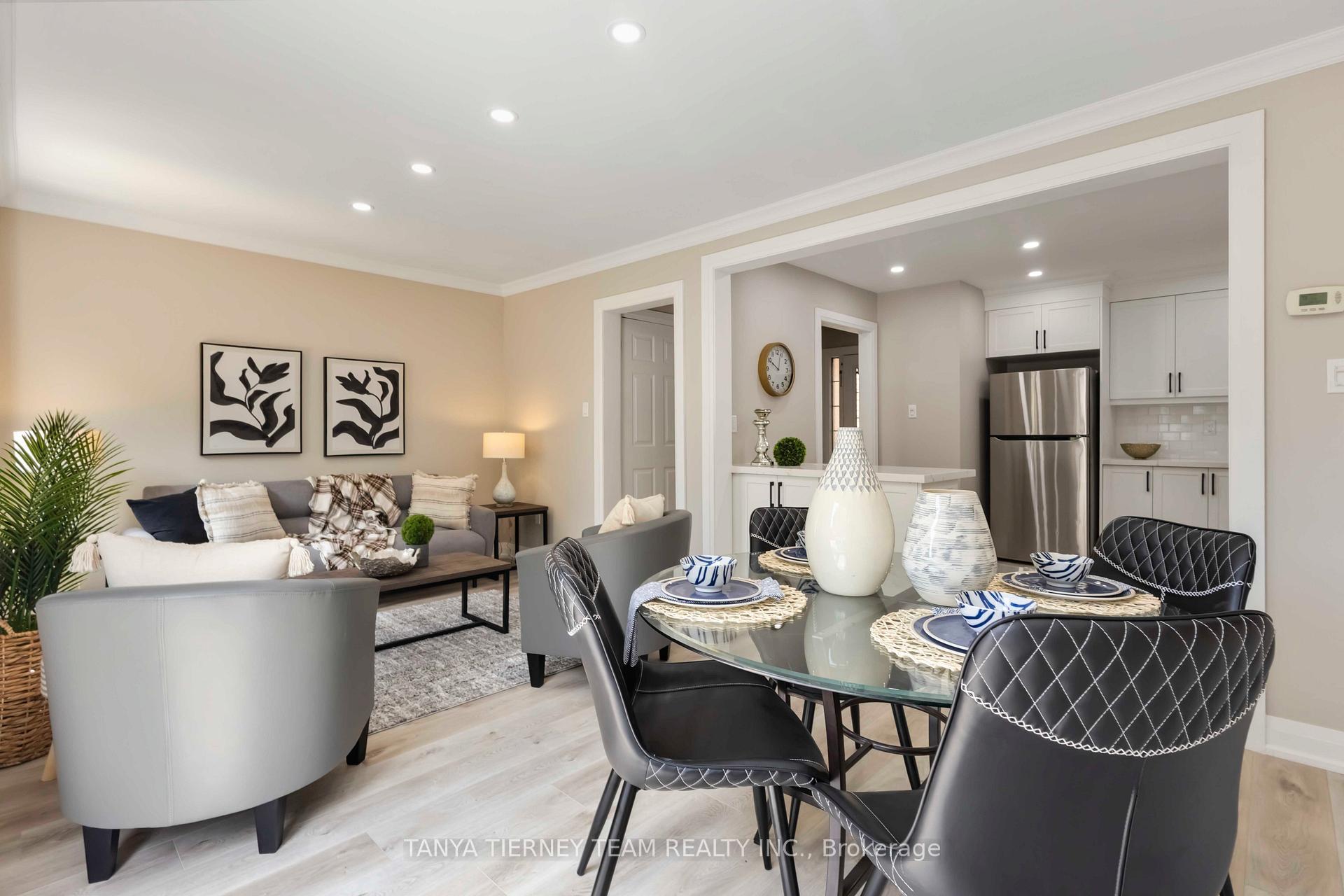 Photo 16 of 100 Zachary Place, Whitby, Brooklin — HOMEH