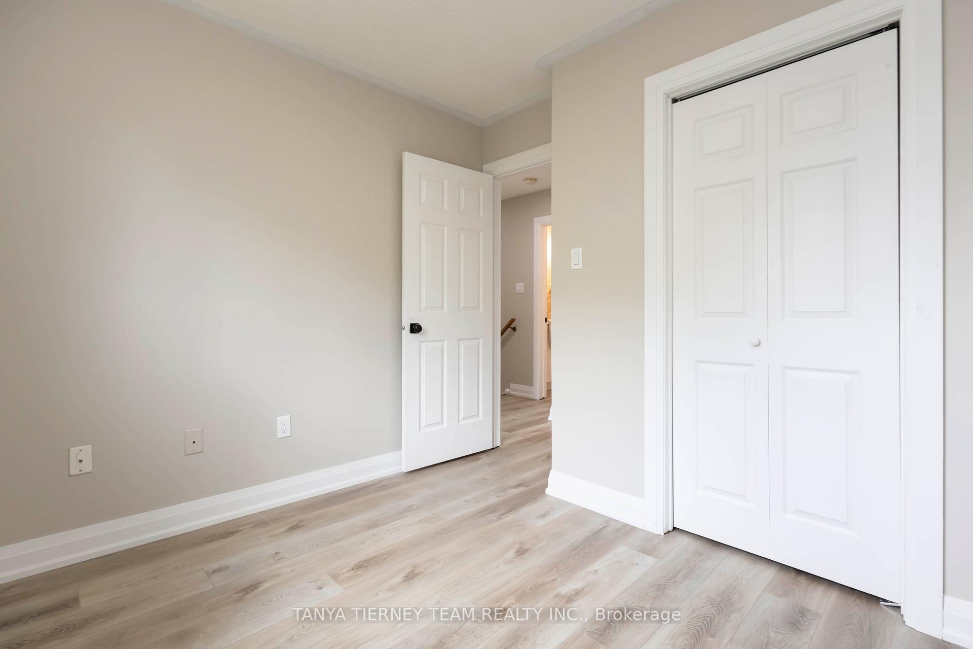 Photo 31 of 100 Zachary Place, Whitby, Brooklin — HOMEH