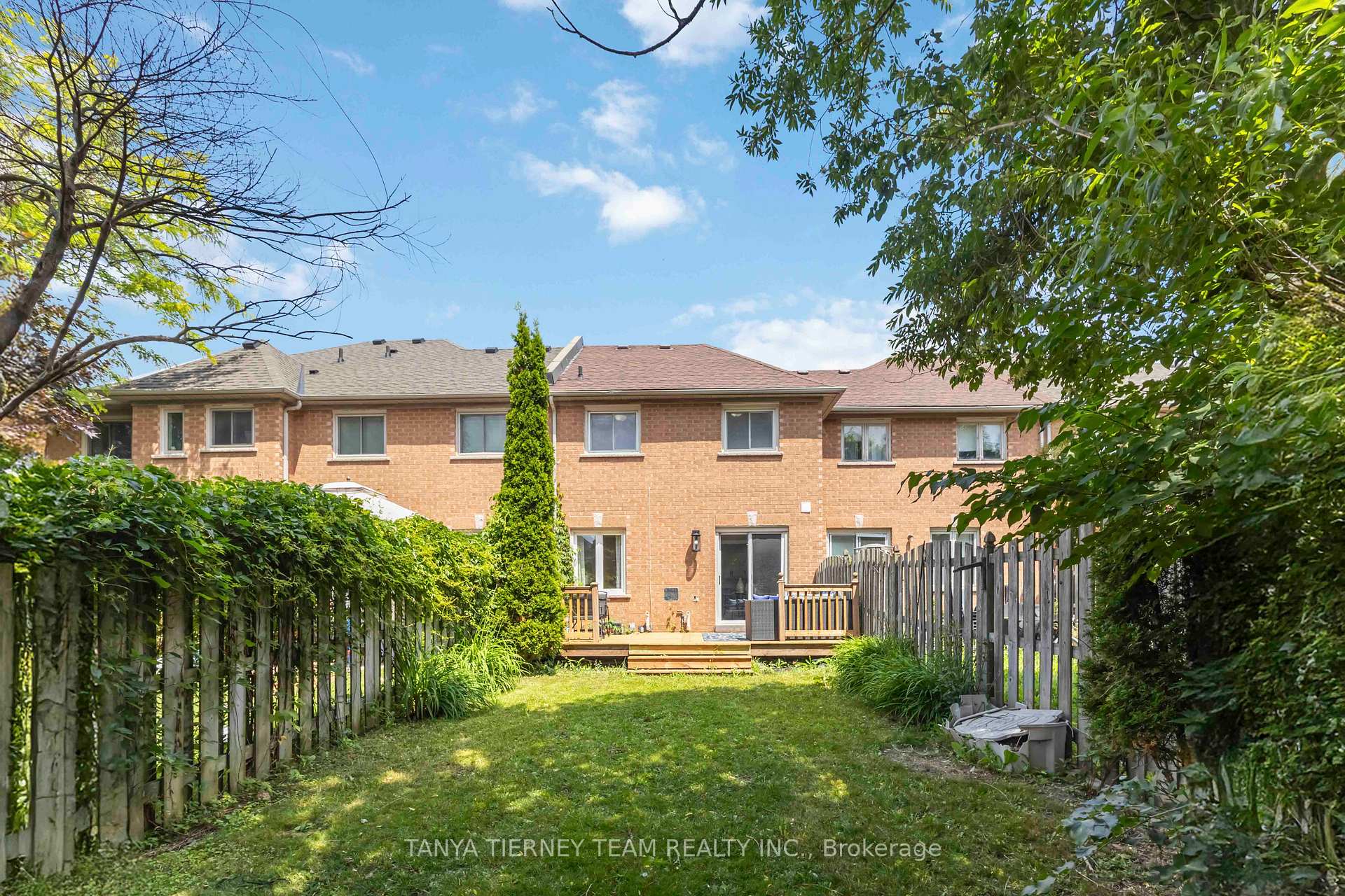 Photo 43 of 100 Zachary Place, Whitby, Brooklin — HOMEH