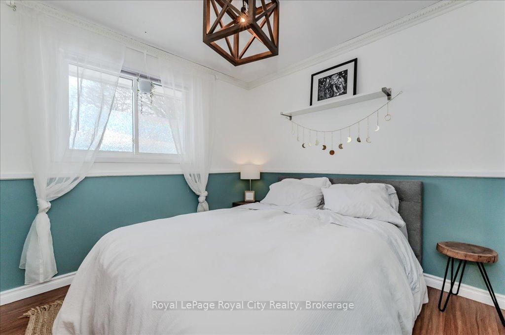 Photo 10 of 229A Cedarbrae Avenue, Waterloo, Lakeshore Village — HOMEH