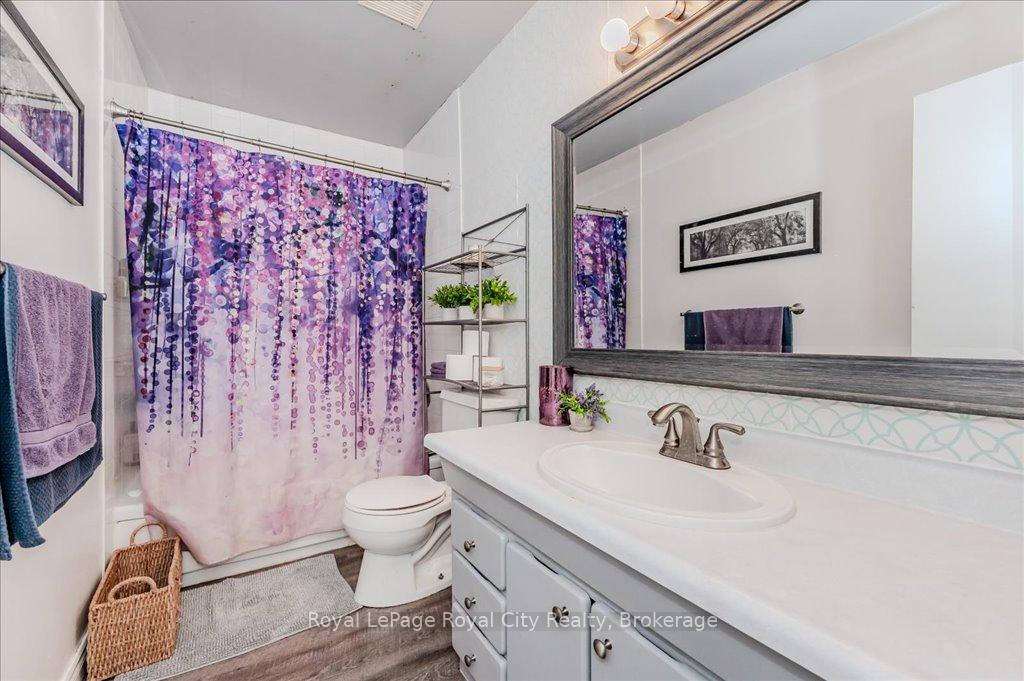 Photo 15 of 229A Cedarbrae Avenue, Waterloo, Lakeshore Village — HOMEH
