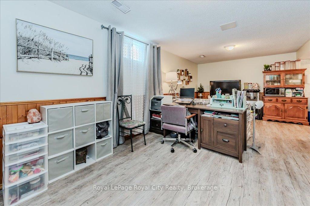 Photo 18 of 229A Cedarbrae Avenue, Waterloo, Lakeshore Village — HOMEH