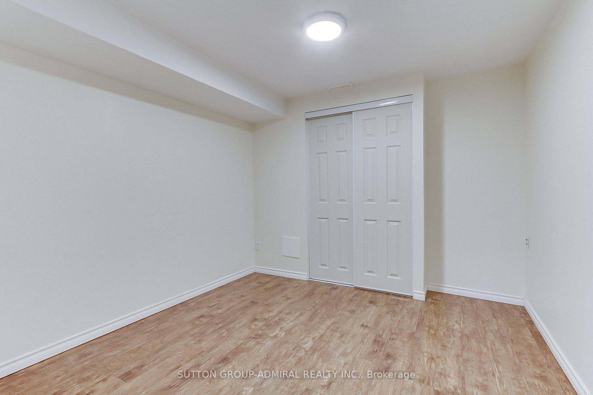 Photo 34 of 26 Carron Avenue, Vaughan, Maple — HOMEH