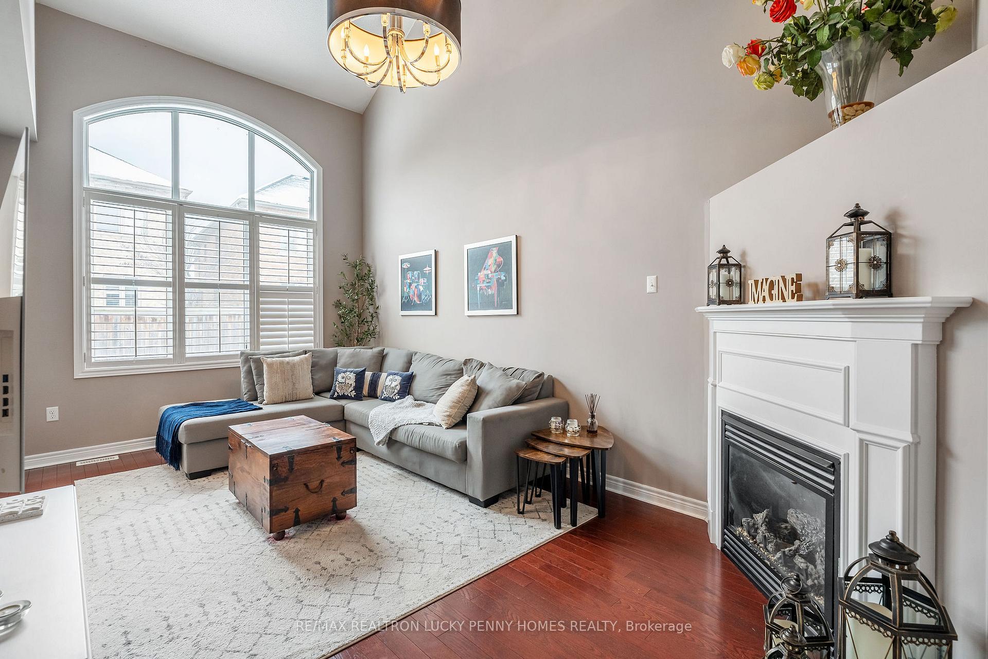 Photo 13 of 109 Darren Hill Trail, Markham, Greensborough — HOMEH