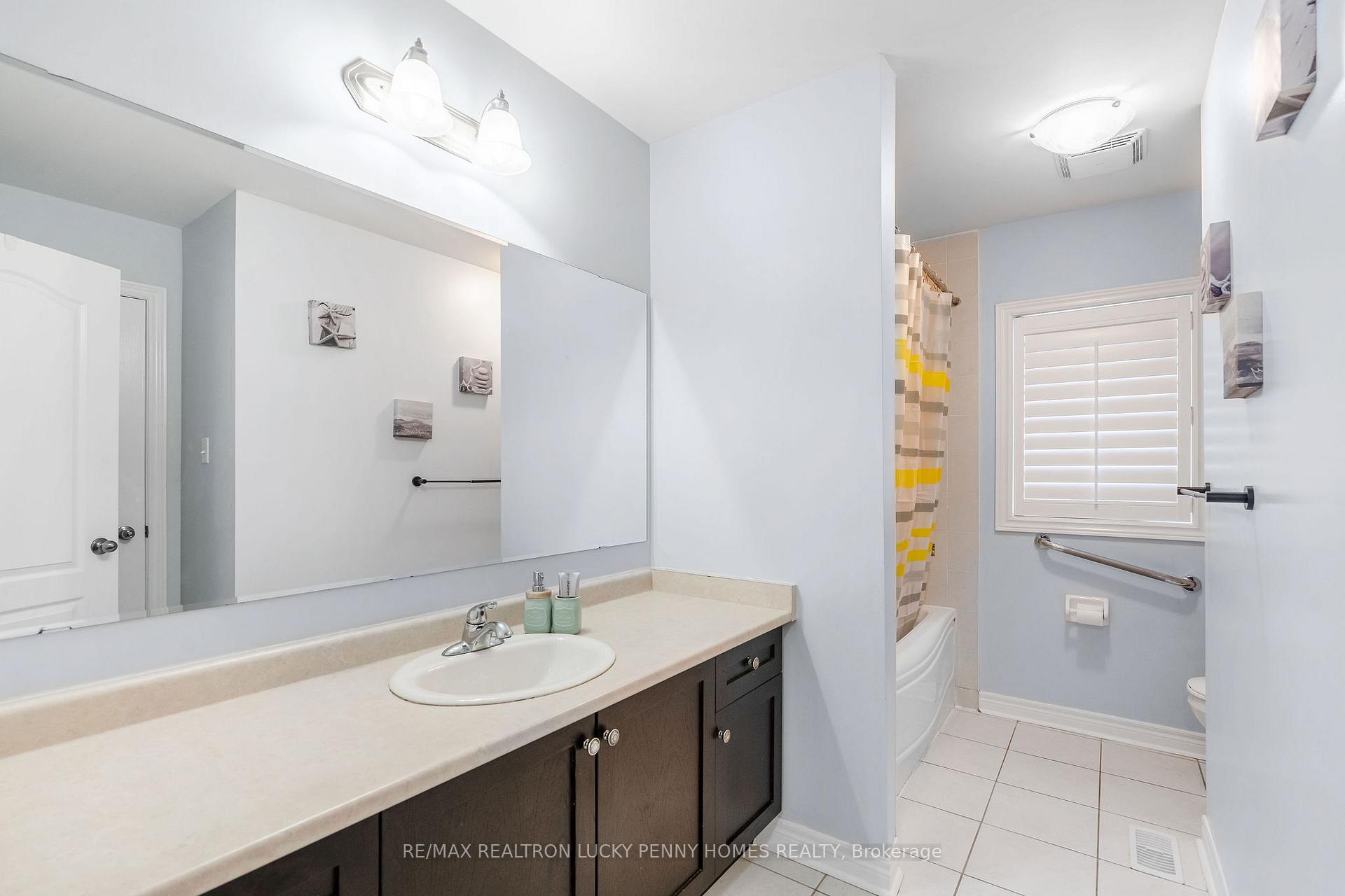 Photo 22 of 109 Darren Hill Trail, Markham, Greensborough — HOMEH