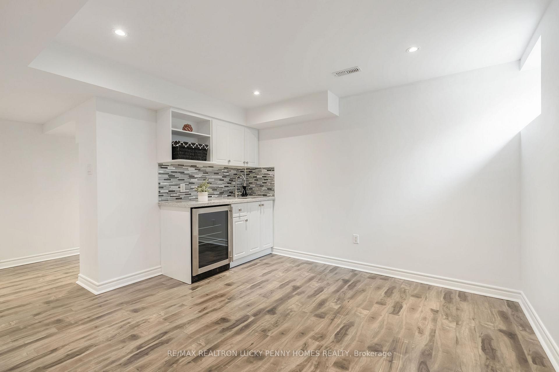 Photo 26 of 109 Darren Hill Trail, Markham, Greensborough — HOMEH