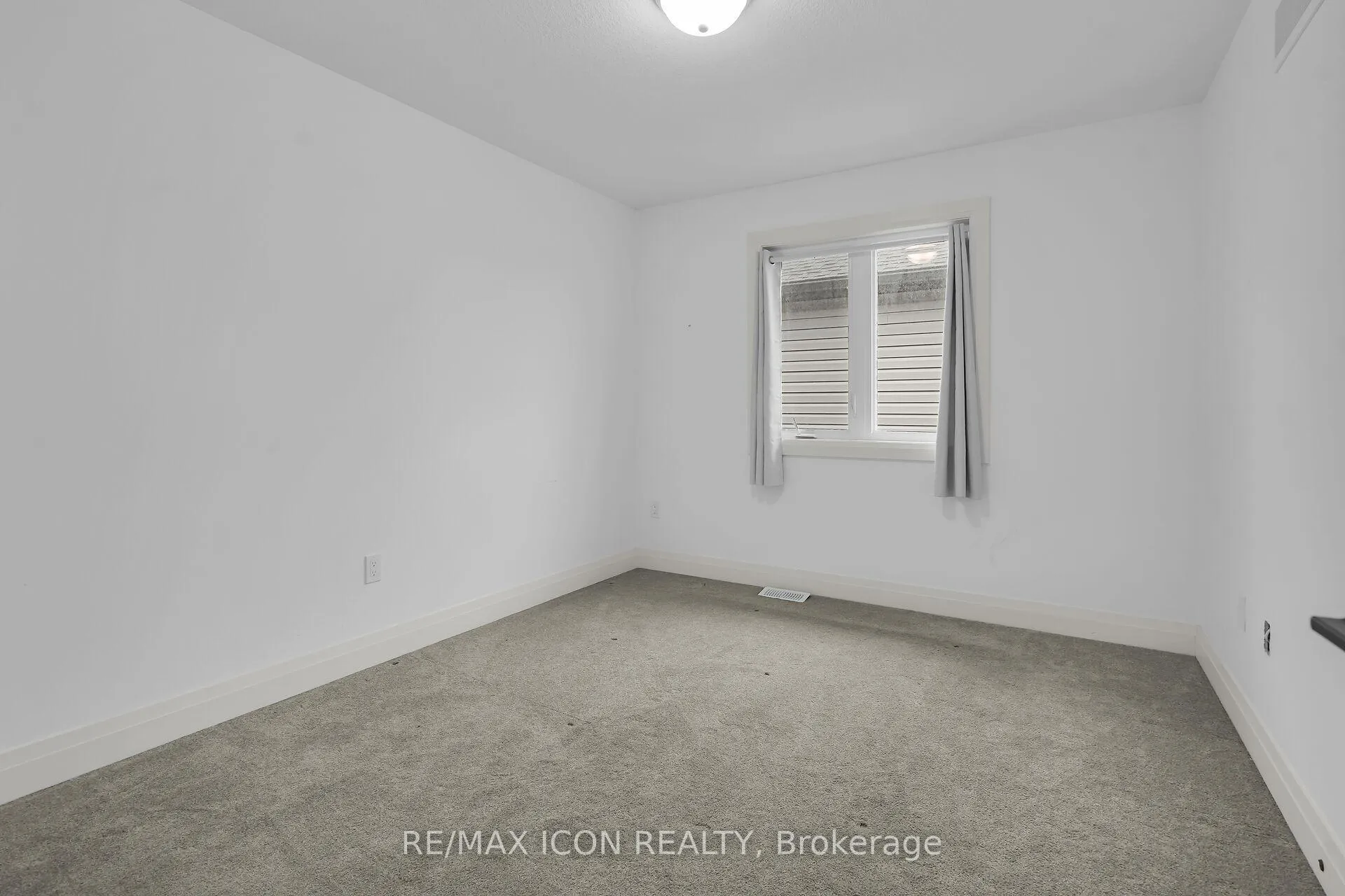 Photo 16 of 24 Rosina Lane, Zorra, Thamesford — HOMEH