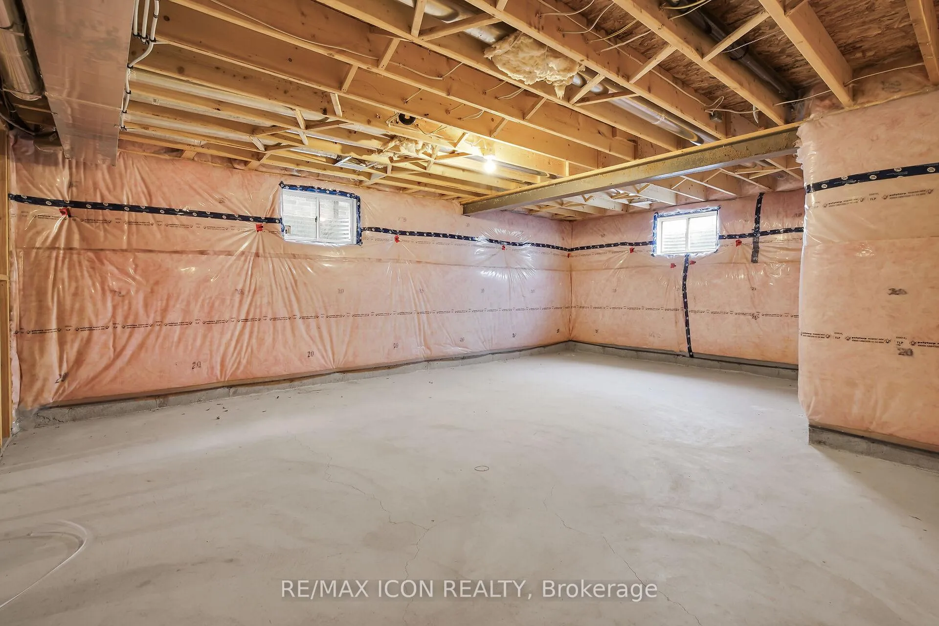 Photo 21 of 24 Rosina Lane, Zorra, Thamesford — HOMEH