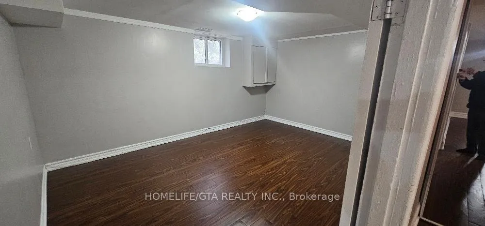 Photo 6 of Unit Basement, 21 Admiral Road, Ajax, South East — HOMEH