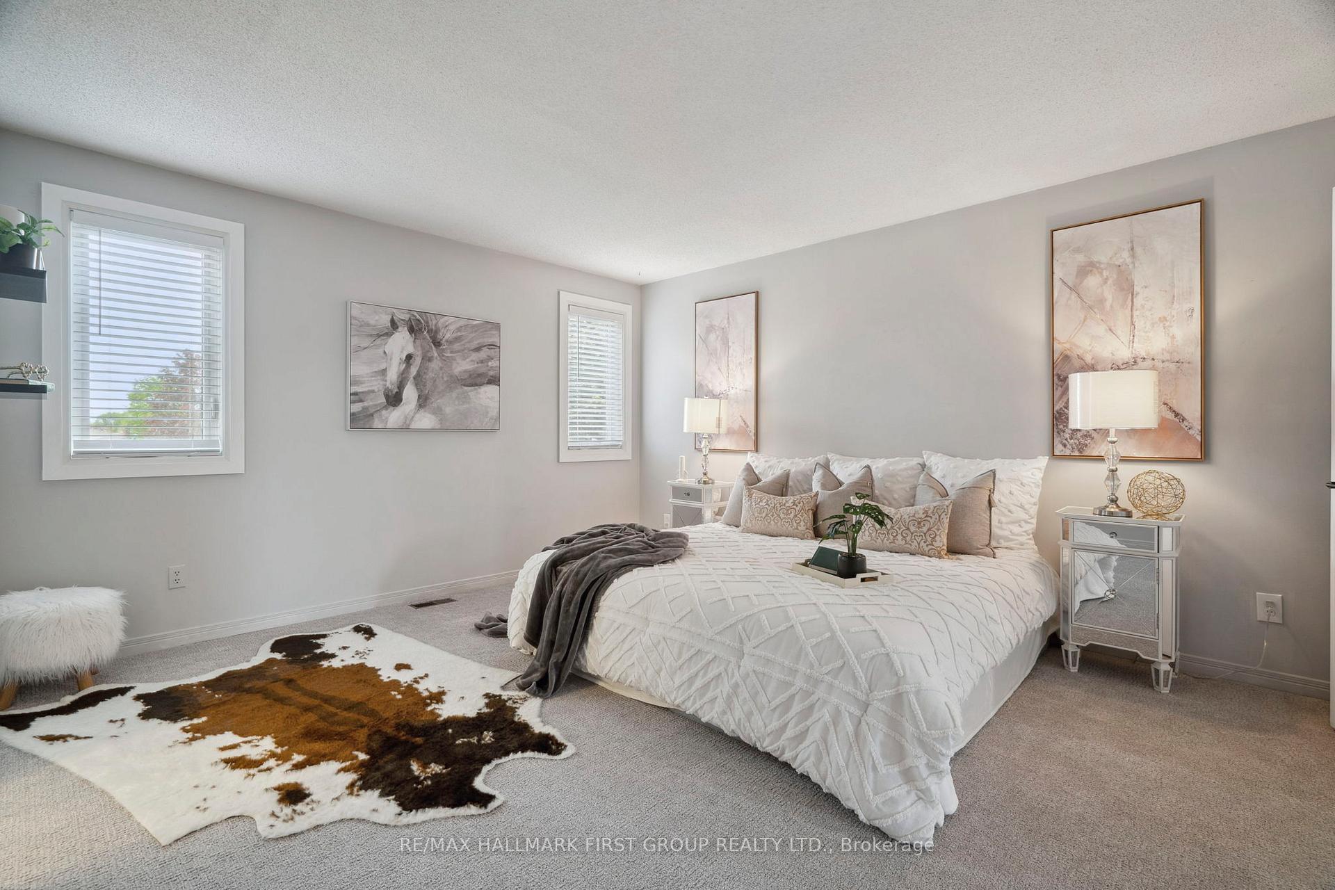 Photo 10 of 27 Evaleigh Court, Whitby, Blue Grass Meadows — HOMEH