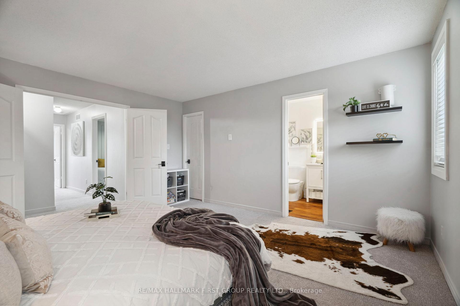Photo 11 of 27 Evaleigh Court, Whitby, Blue Grass Meadows — HOMEH