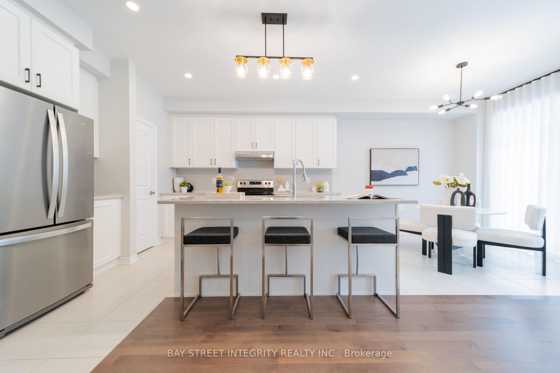 Photo 4 of 21 Percy Rye Avenue, Markham, Angus Glen — HOMEH