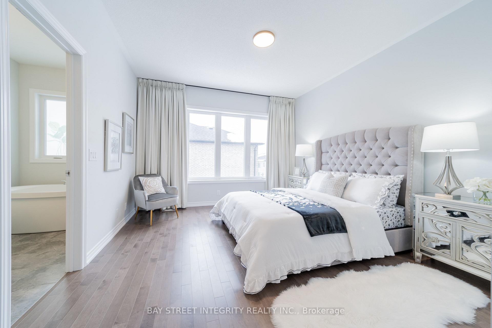 Photo 12 of 21 Percy Rye Avenue, Markham, Angus Glen — HOMEH