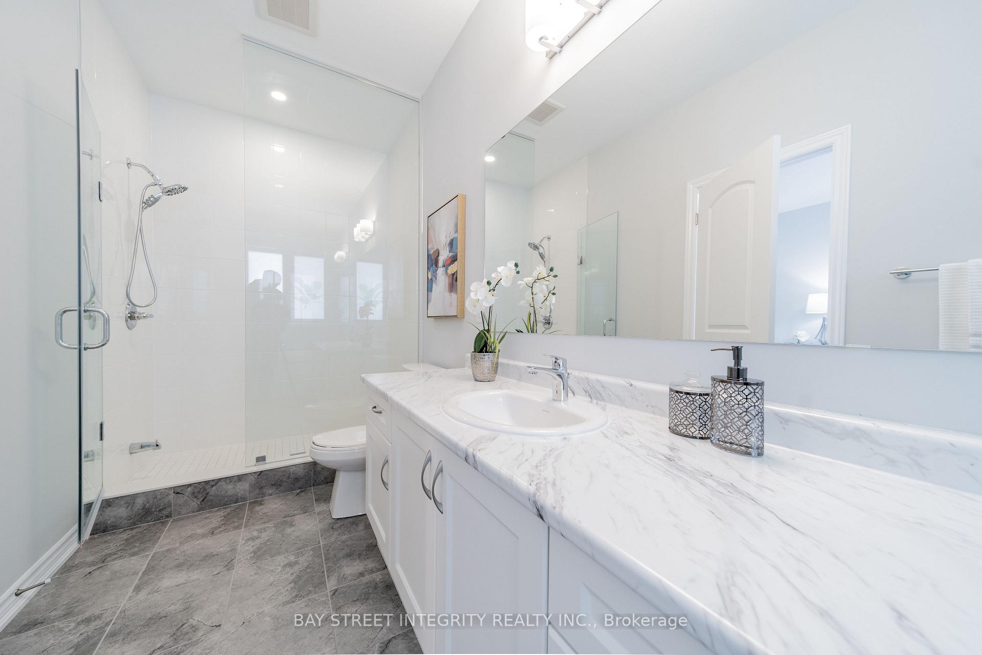 Photo 15 of 21 Percy Rye Avenue, Markham, Angus Glen — HOMEH