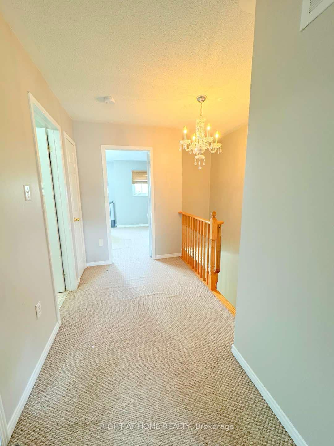 Photo 9 of 65 Candlebrook Drive, Whitby, Pringle Creek — HOMEH