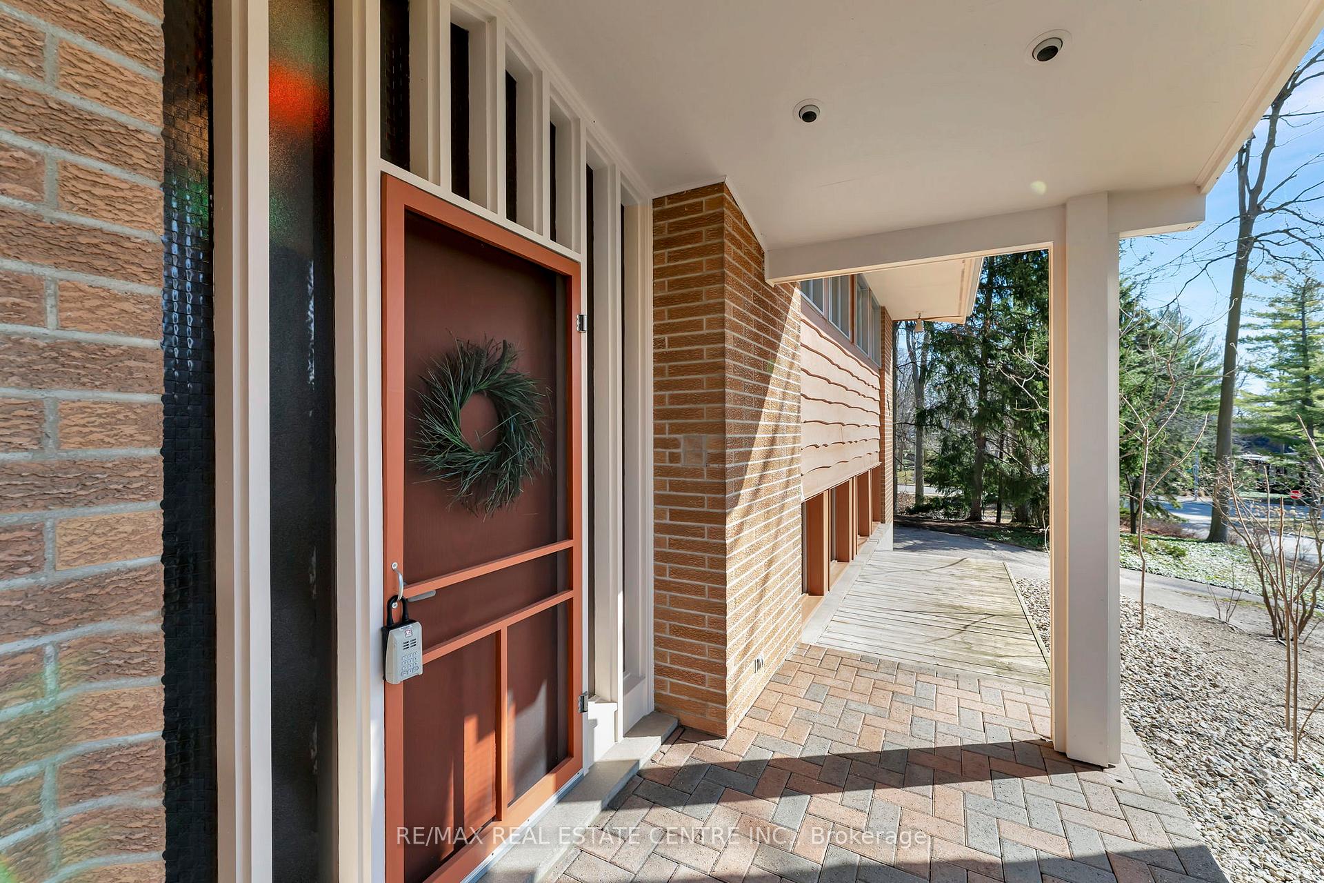 Photo 4 of 382 Arden Place, Waterloo — HOMEH