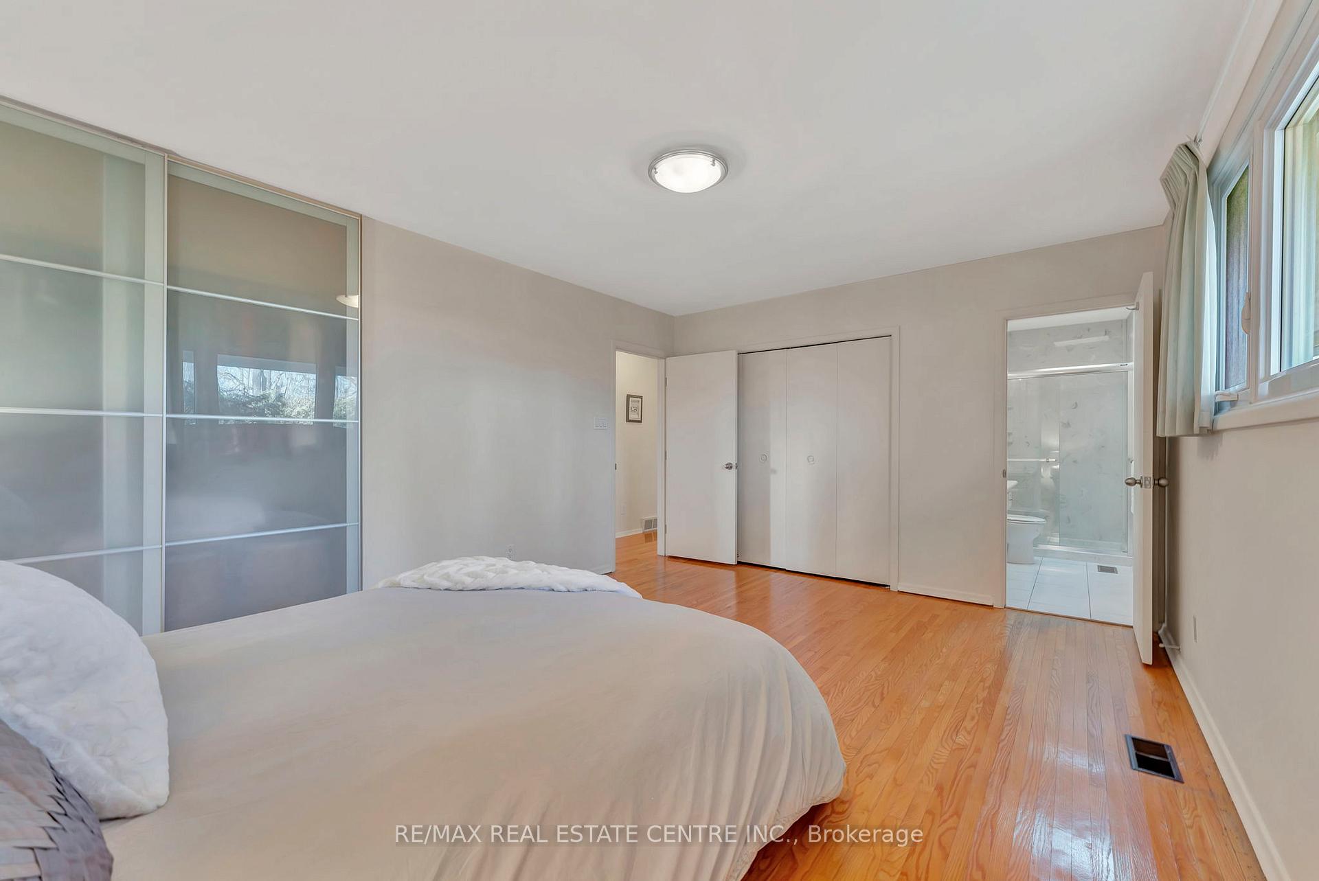 Photo 20 of 382 Arden Place, Waterloo — HOMEH