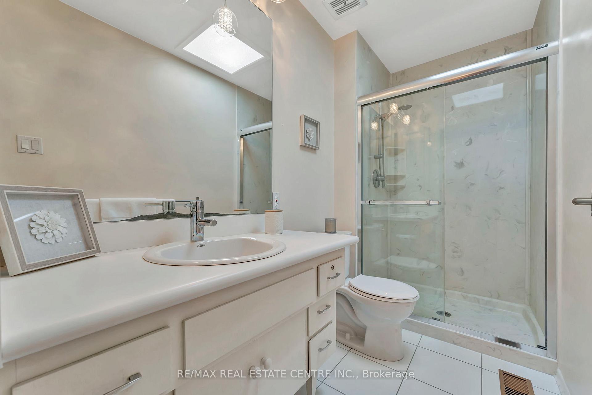 Photo 21 of 382 Arden Place, Waterloo — HOMEH