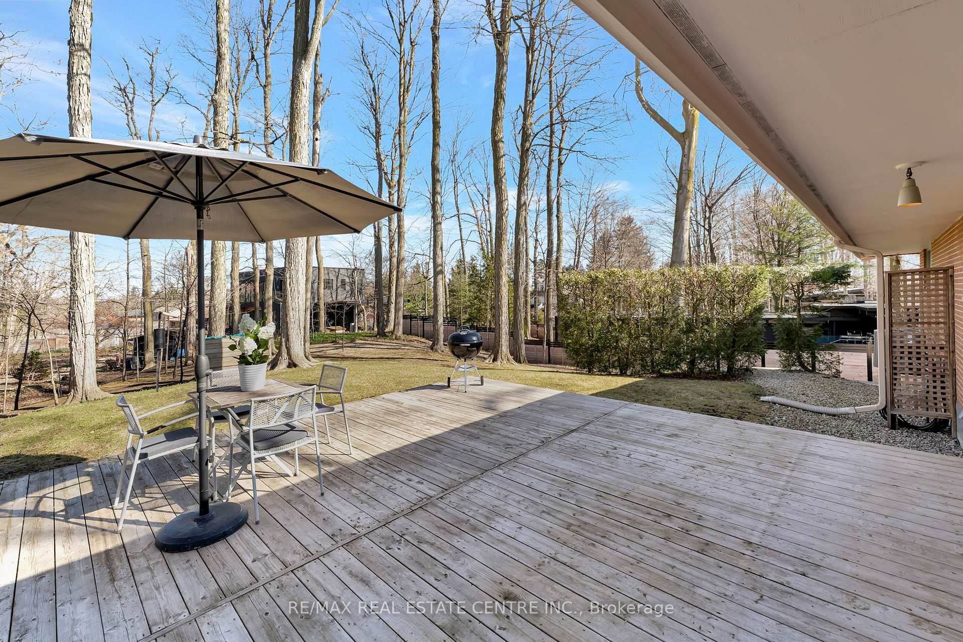 Photo 32 of 382 Arden Place, Waterloo — HOMEH