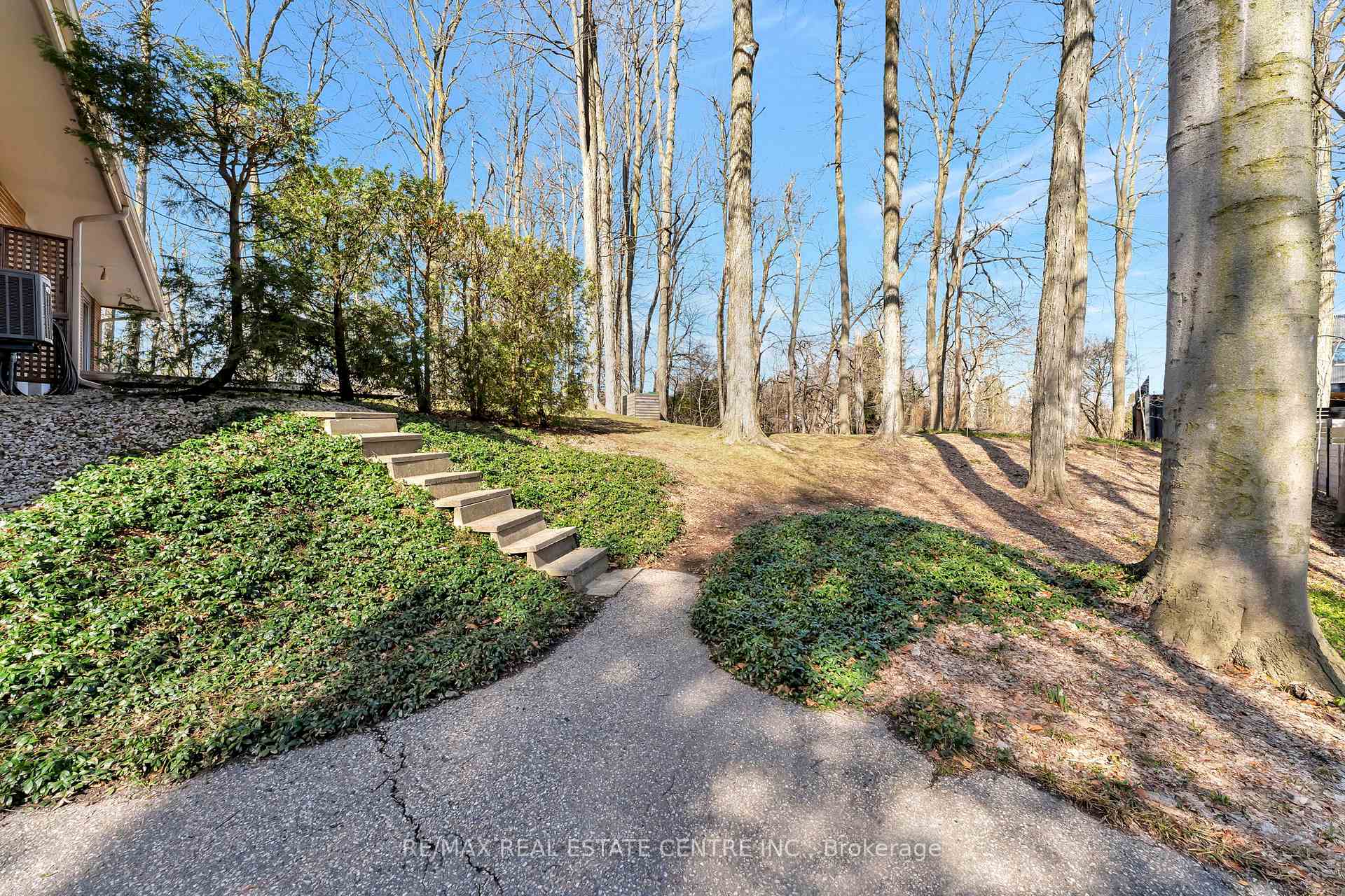 Photo 36 of 382 Arden Place, Waterloo — HOMEH